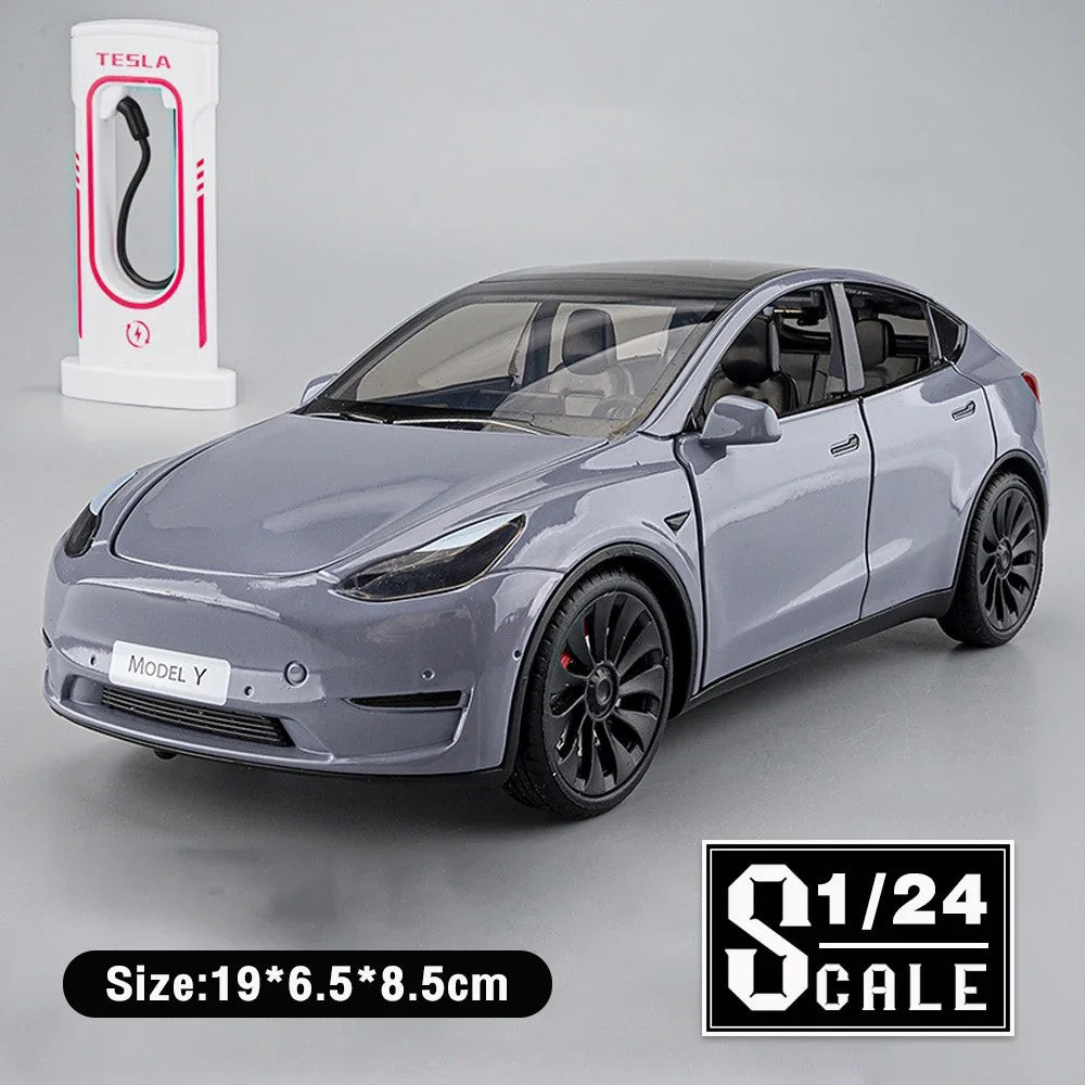1:24 Scale Alloy Car Model Y Toy Vehicle Toy Kids Gift with Light and Music