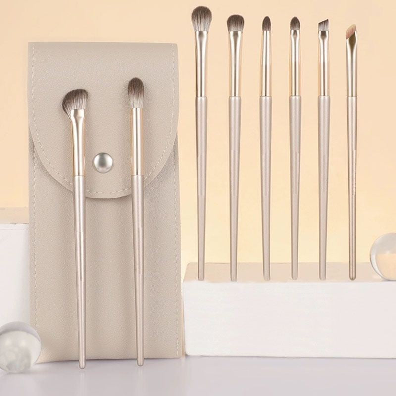 8Pcs / Set Eyeshadow Brush Set Soft Fiber Eye Makeup Brushes with Storage Bag