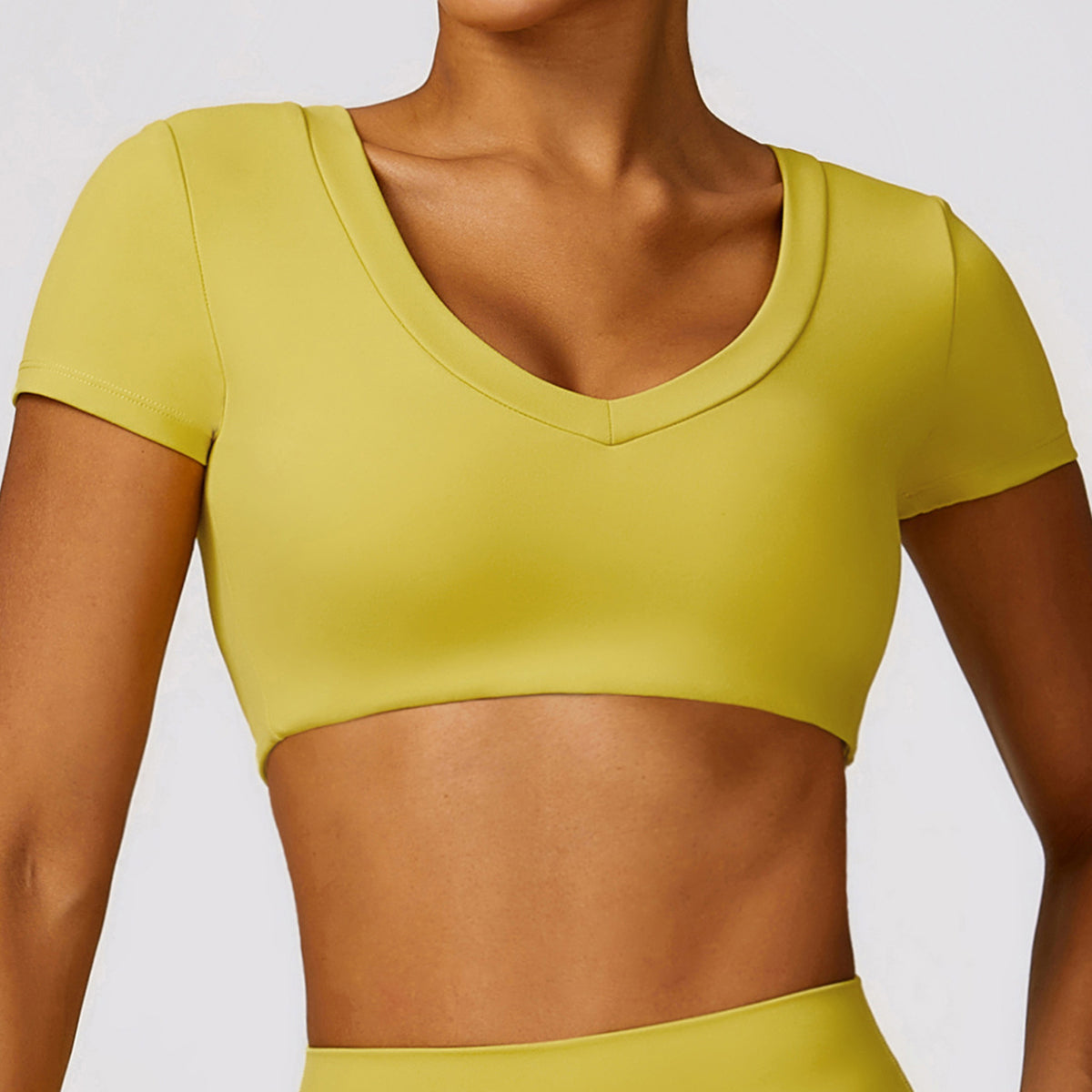 8552 Women Yoga Outfits Set Short Sleeve Crop Top and Workout Shorts