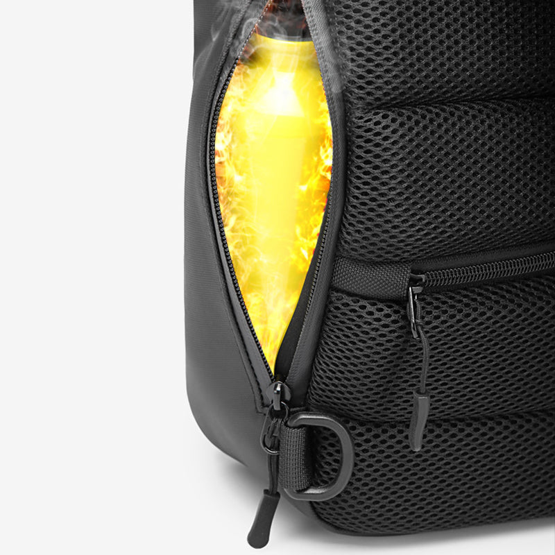 OZUKO 9334 Oxford Cloth USB Port Men's Chest Bag Travel Crossbody Bag Daypack - Black