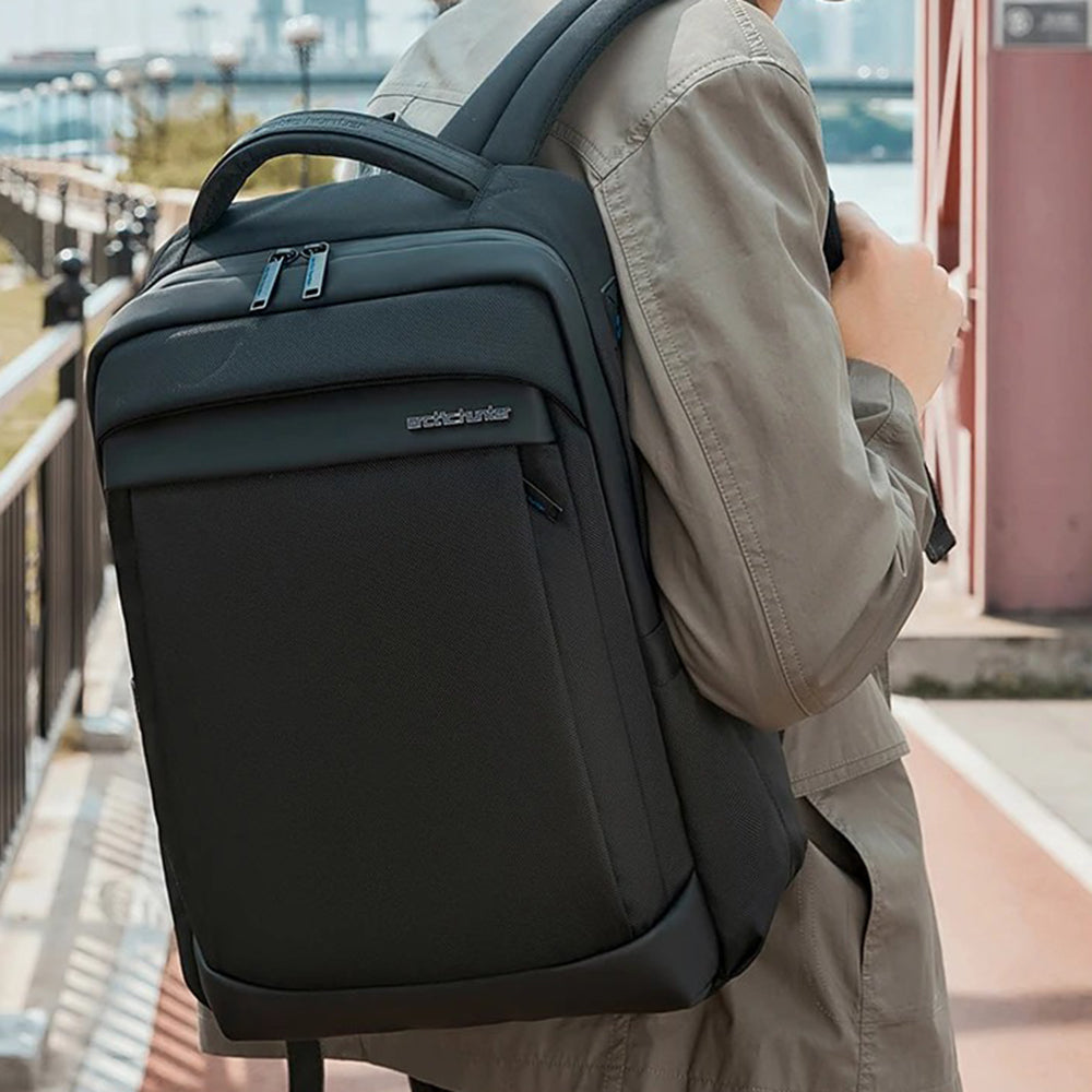 ARCTIC HUNTER B00478 17-Inch Laptop Backpack USB Port Men's Oxford Cloth Travel Bag - Black