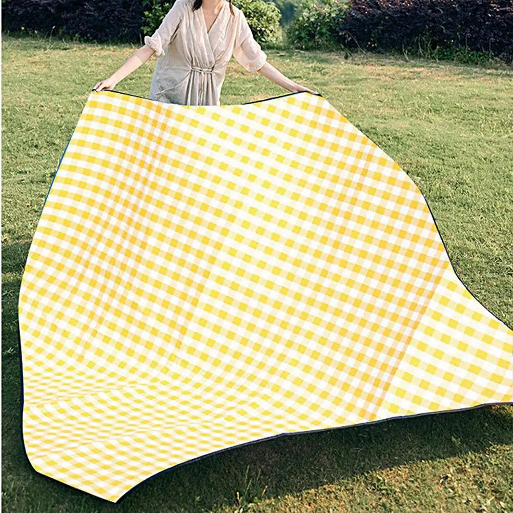 674754 200x200cm Foldable Moisture-proof Camping Picnic Mat Travel Beach Carpet