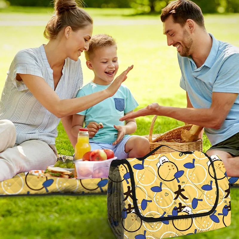 BY-001 Outdoor Camping Mat Moisture Proof Folding Picnic Blanket, 200x200cm