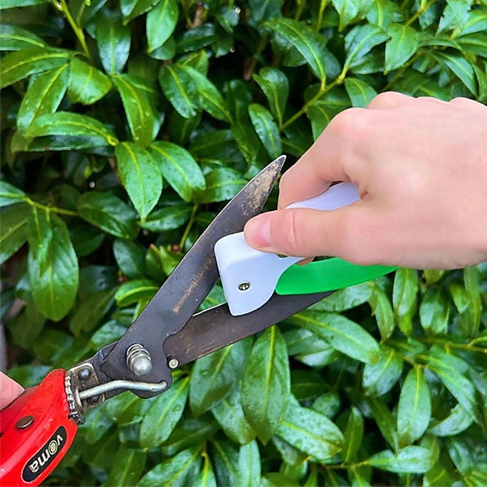 Outdoor Portable Knife Sharpening Stone Handheld Tungsten Steel Knife Sharpener