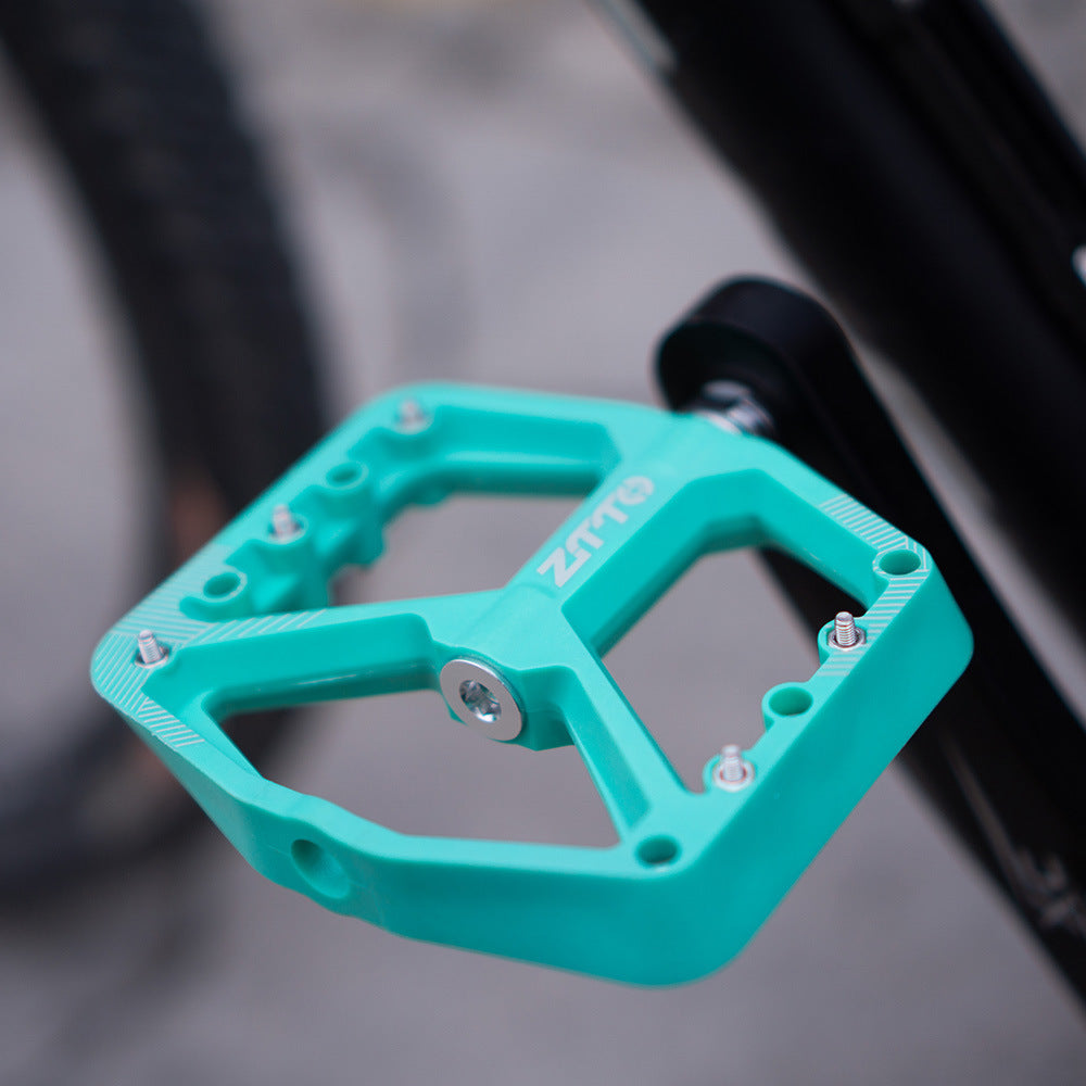 ZTTO MG005 1 Pair Mountain Road Bike Pedals Widen Anti-slip Nylon Pedals