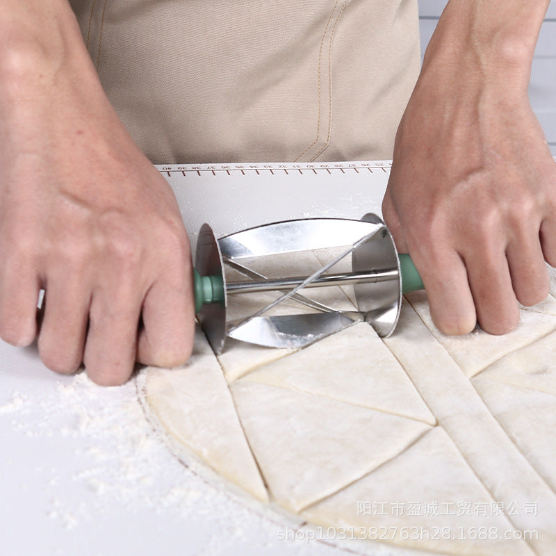PP+Stainless Steel Croissant Dough Rolling Cutter Bread Making Kitchen Tool (No FDA, BPA Free)