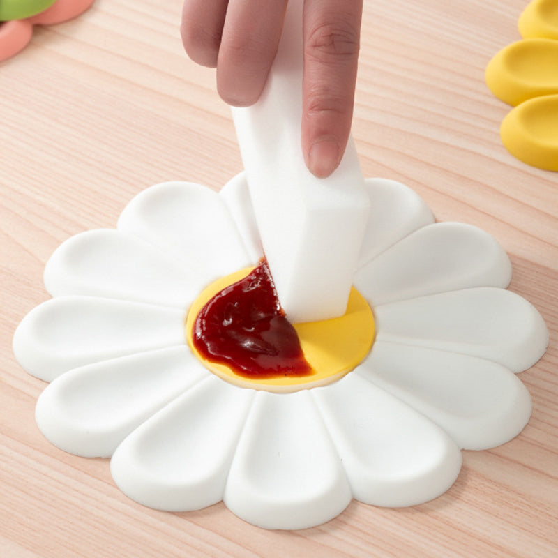 17*17cm Daisy Shape Silicone Heat Insulation Pad Dining Table Anti-scalding Mat