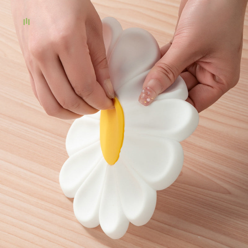 17*17cm Daisy Shape Silicone Heat Insulation Pad Dining Table Anti-scalding Mat