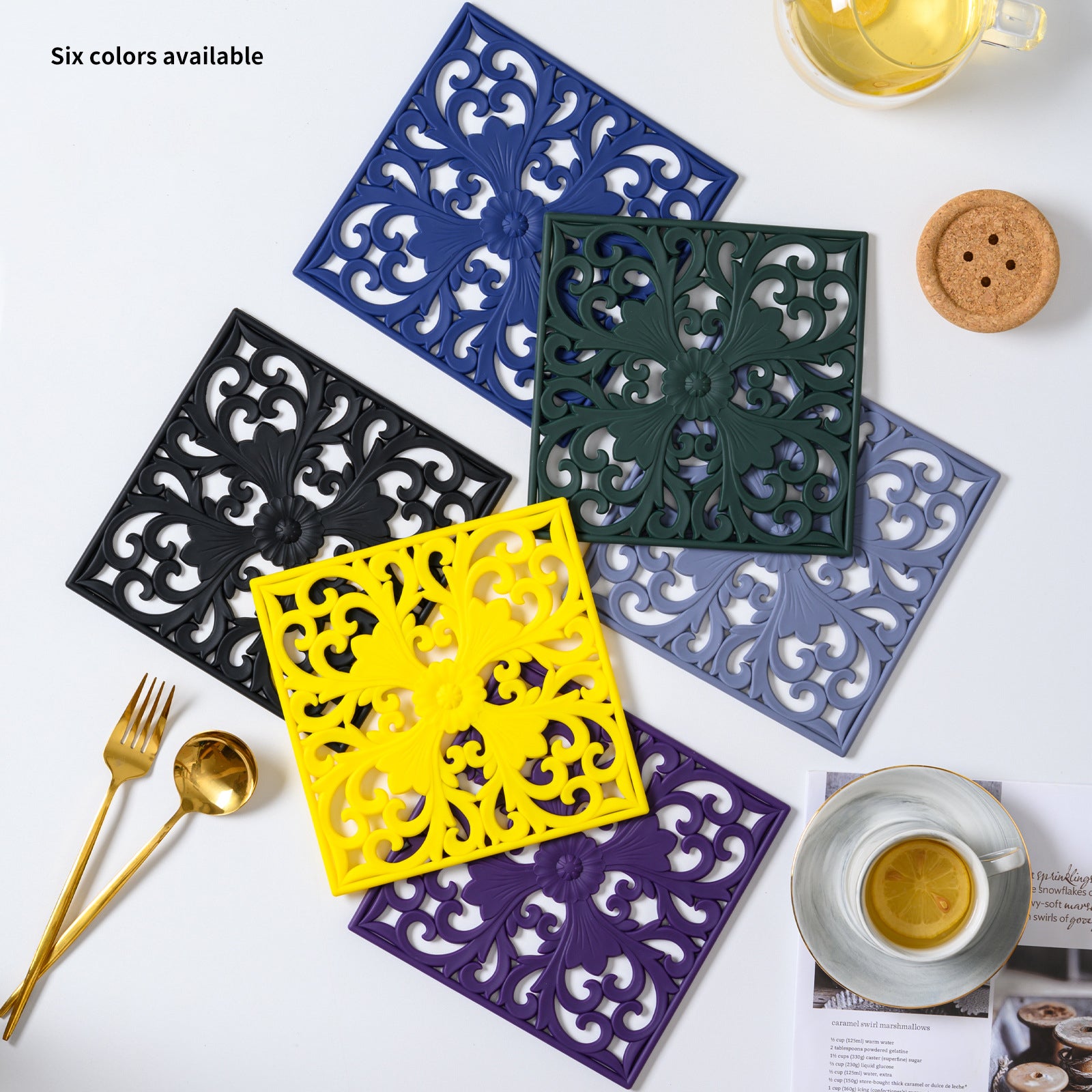 3Pcs / Set 18x18cm Scald Preventing Pot Holder Silicone Pad Hollow Flower Heat Insulation Square Mat