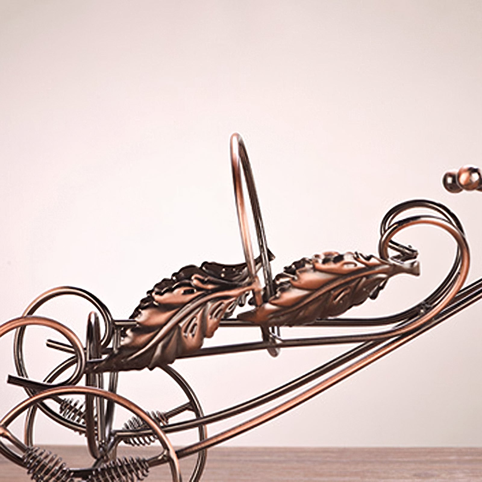 002B004 Retro Wine Rack Metal Bicycles Tricycle Design Wine Bottle Organizer Home Decoration