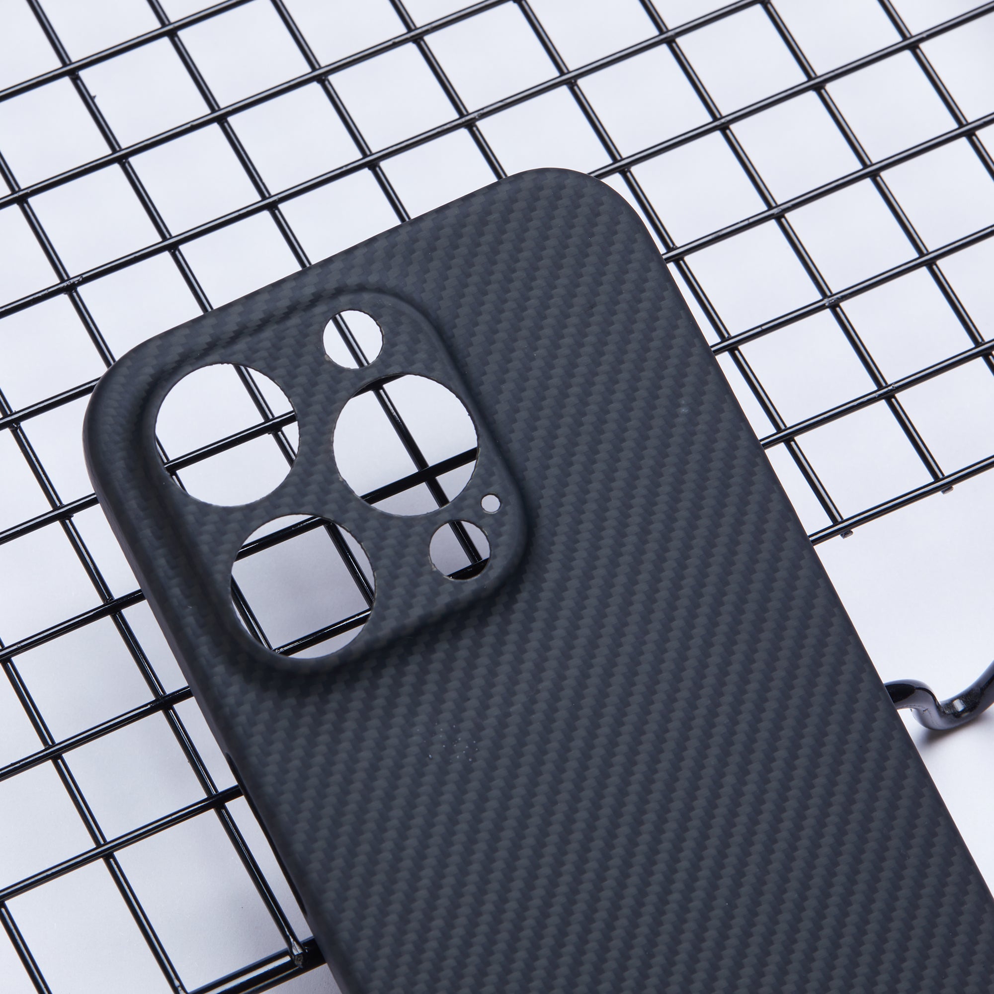 For iPhone 13 Pro Max Case 600D Fine Texture Aramid Fiber Phone Cover (Precise Lens Hole) - Black