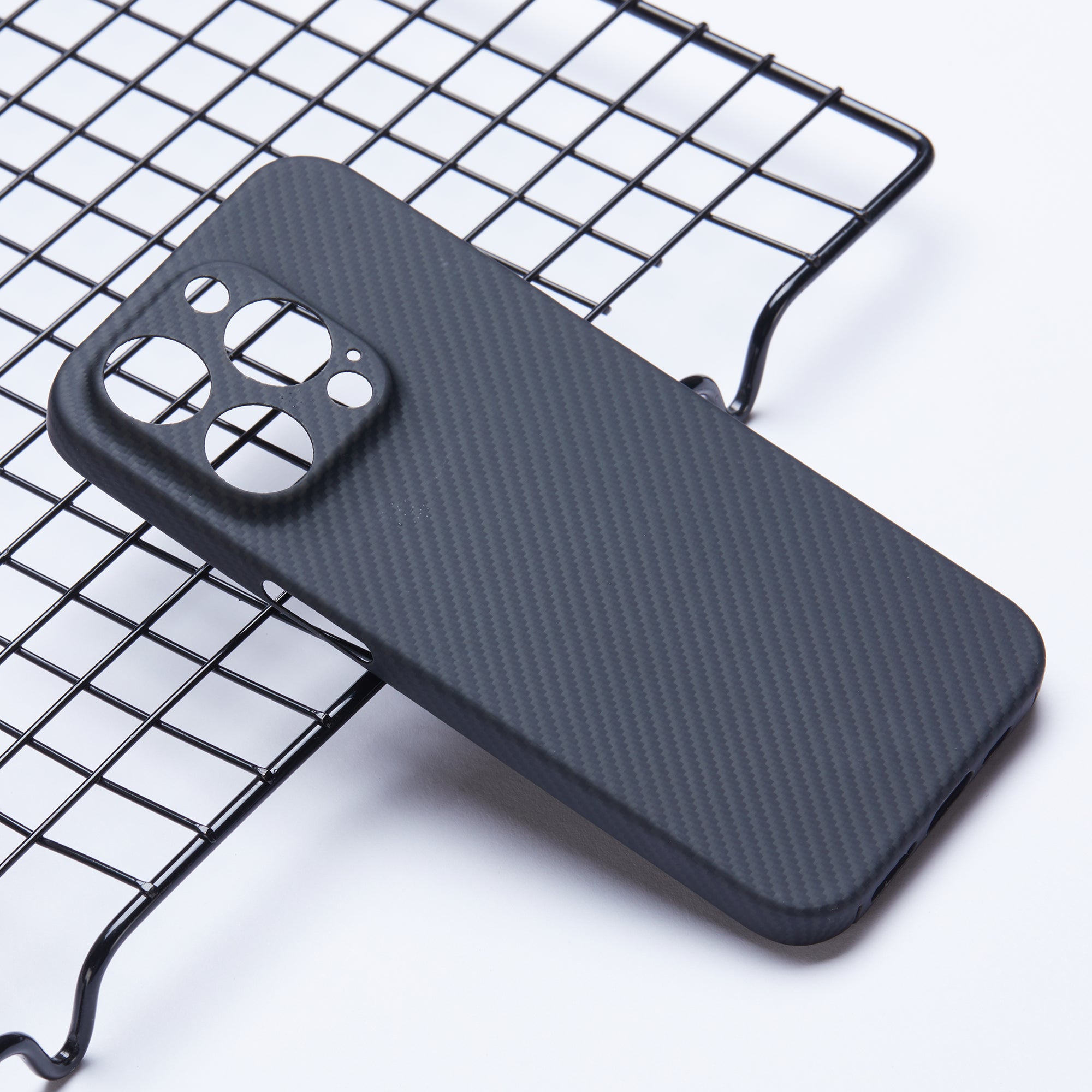 For iPhone 13 Pro Case 600D Fine Texture Aramid Fiber Anti-drop Phone Cover (Precise Lens Hole) - Black