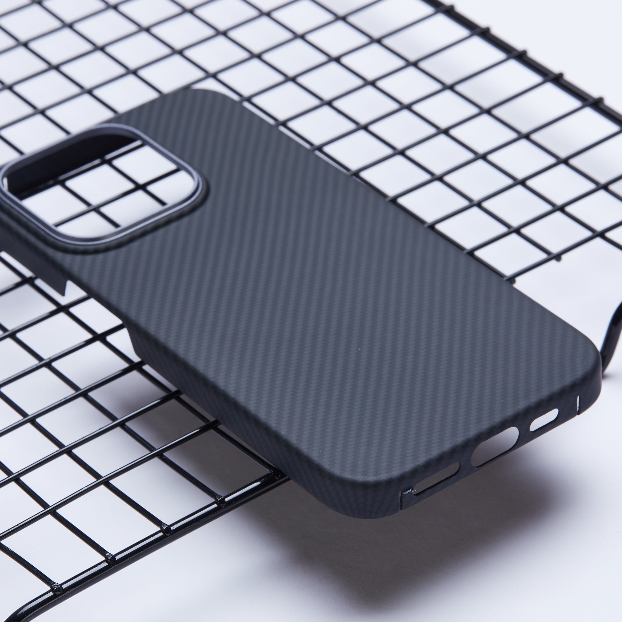 For iPhone 14 Pro Max Aramid Fiber Case 600D Fine Texture Phone Case Compatible with MagSafe