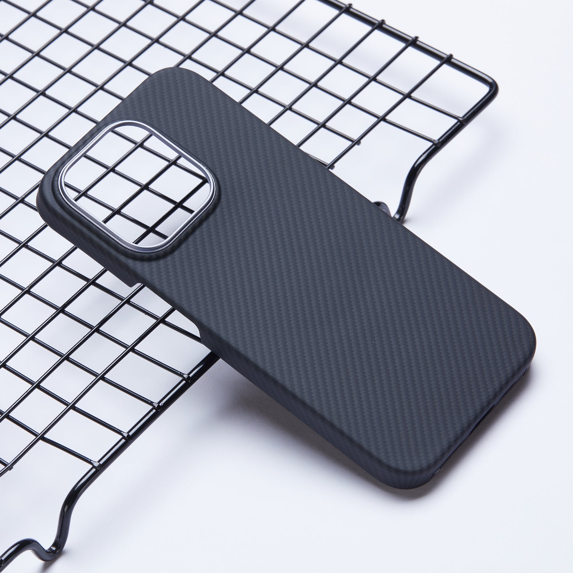 For iPhone 13 Pro Aramid Fiber Case Compatible with MagSafe 600D Fine Texture Slim Phone Cover