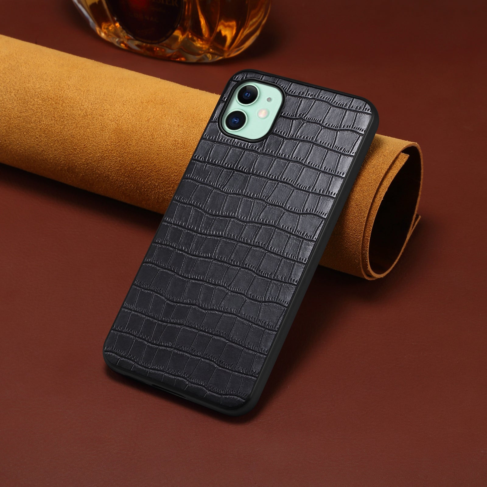 For iPhone 11 Shockproof Case PU+PC+TPU Phone Cover with Crocodile Texture