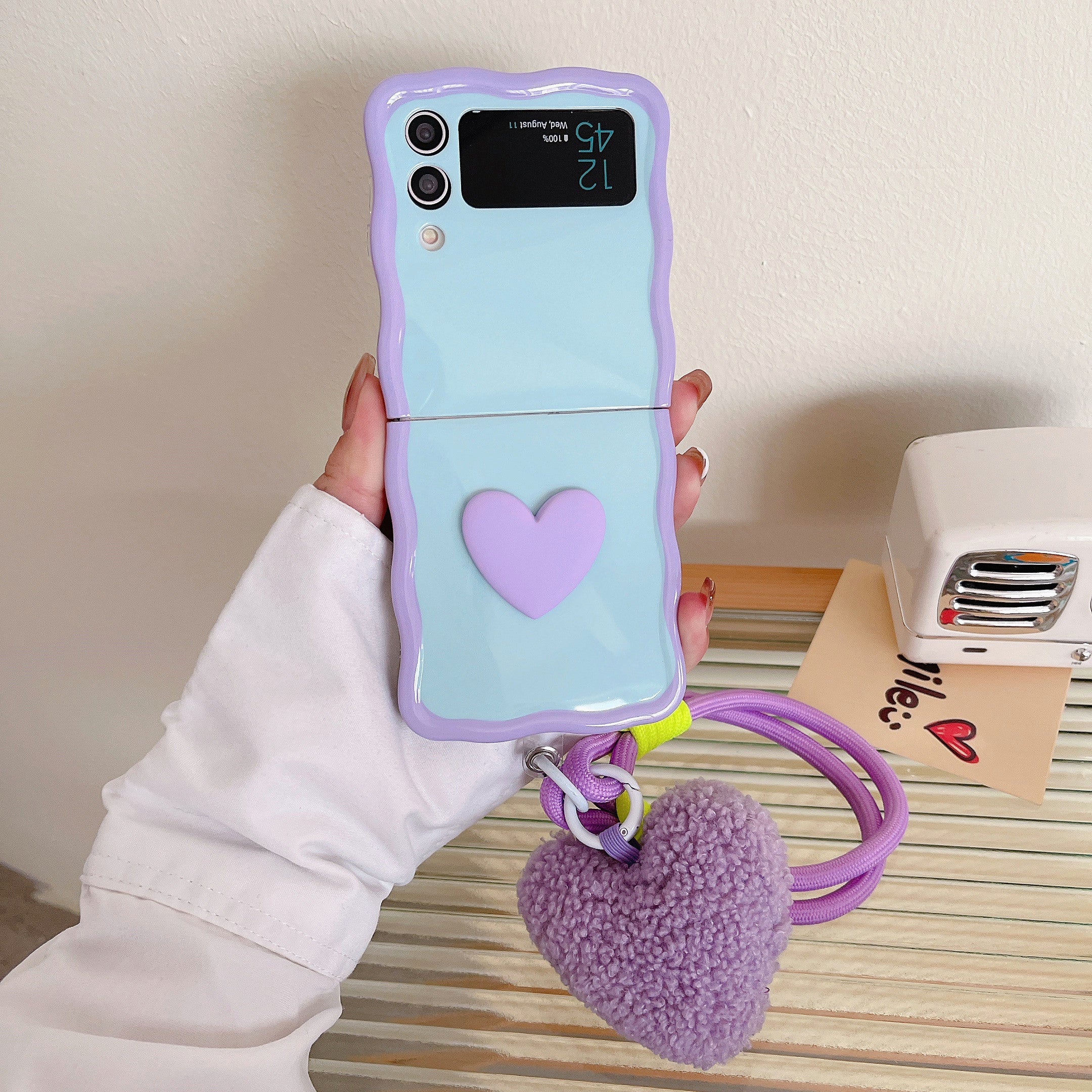 For Samsung Galaxy Z Flip4 5G Case TPU Contrasting Color Phone Cover with Heart Pendant Strap