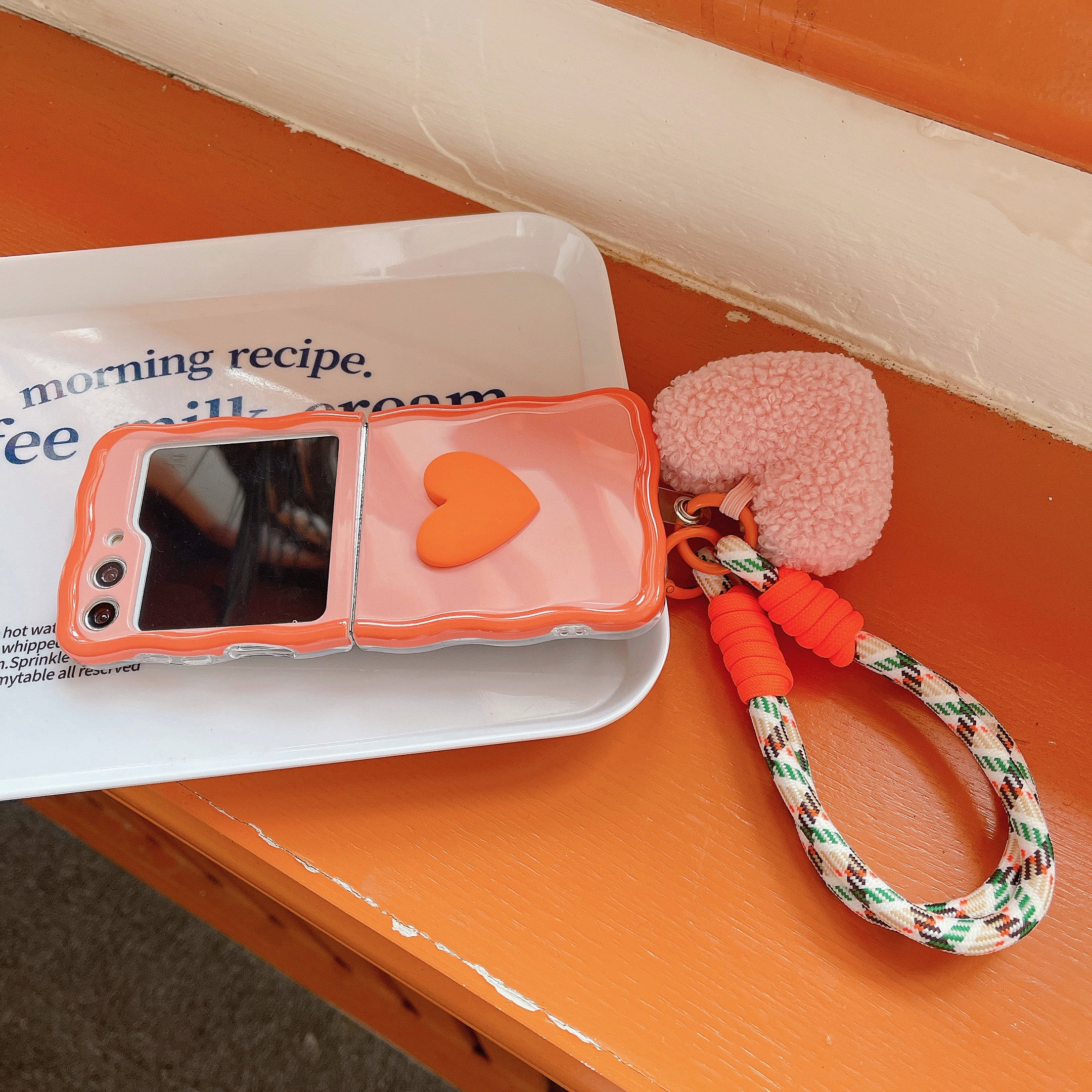 For Samsung Galaxy Z Flip5 5G Case Heart Pattern TPU Phone Cover with Hand Strap