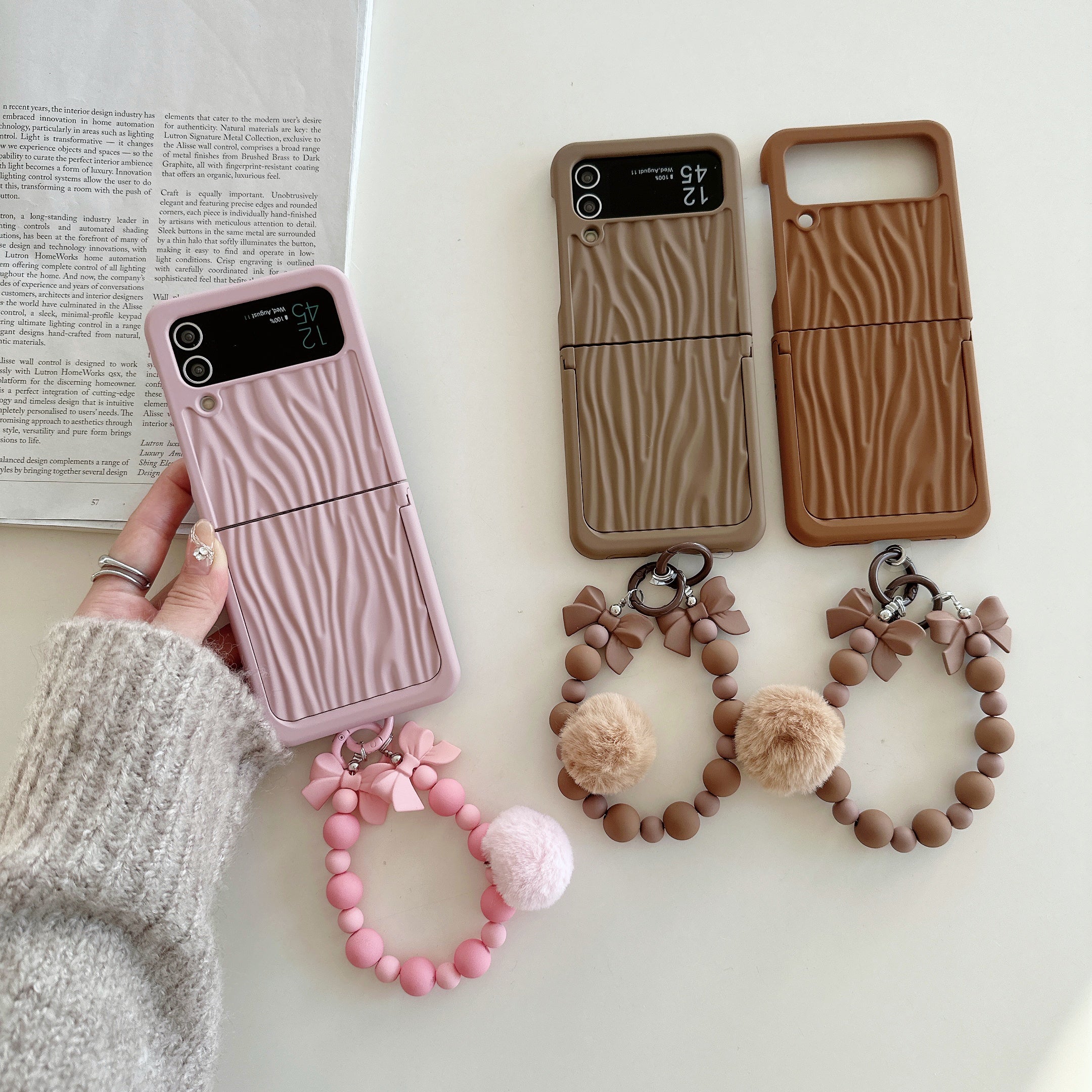 For Samsung Galaxy Z Flip4 5G Case Ripple Texture Kickstand PC Phone Cover with Beads Hand Strap