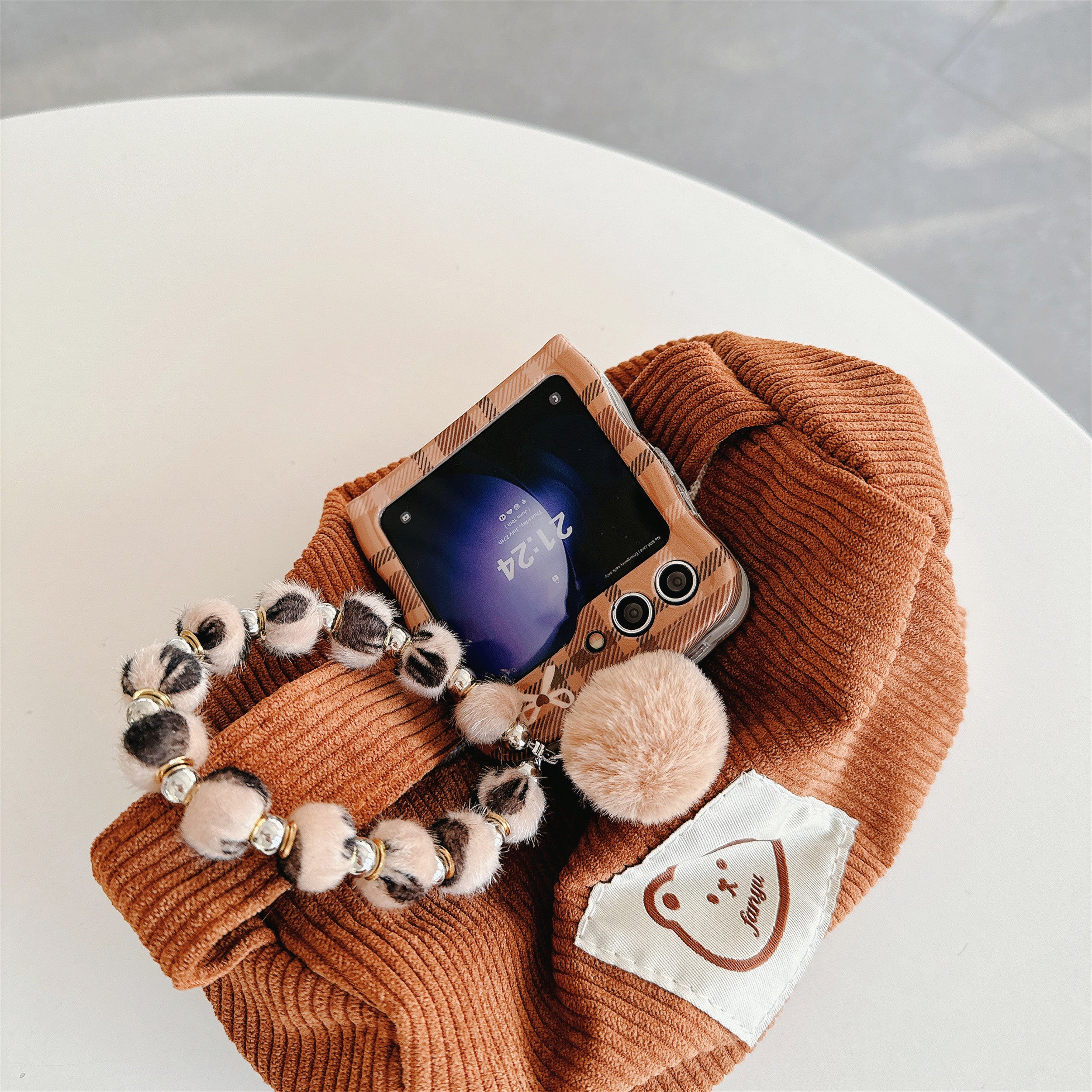 For Samsung Galaxy Z Flip5 5G Case IMD Plaid Bowknot Pattern TPU Cover with Plush Hand Strap