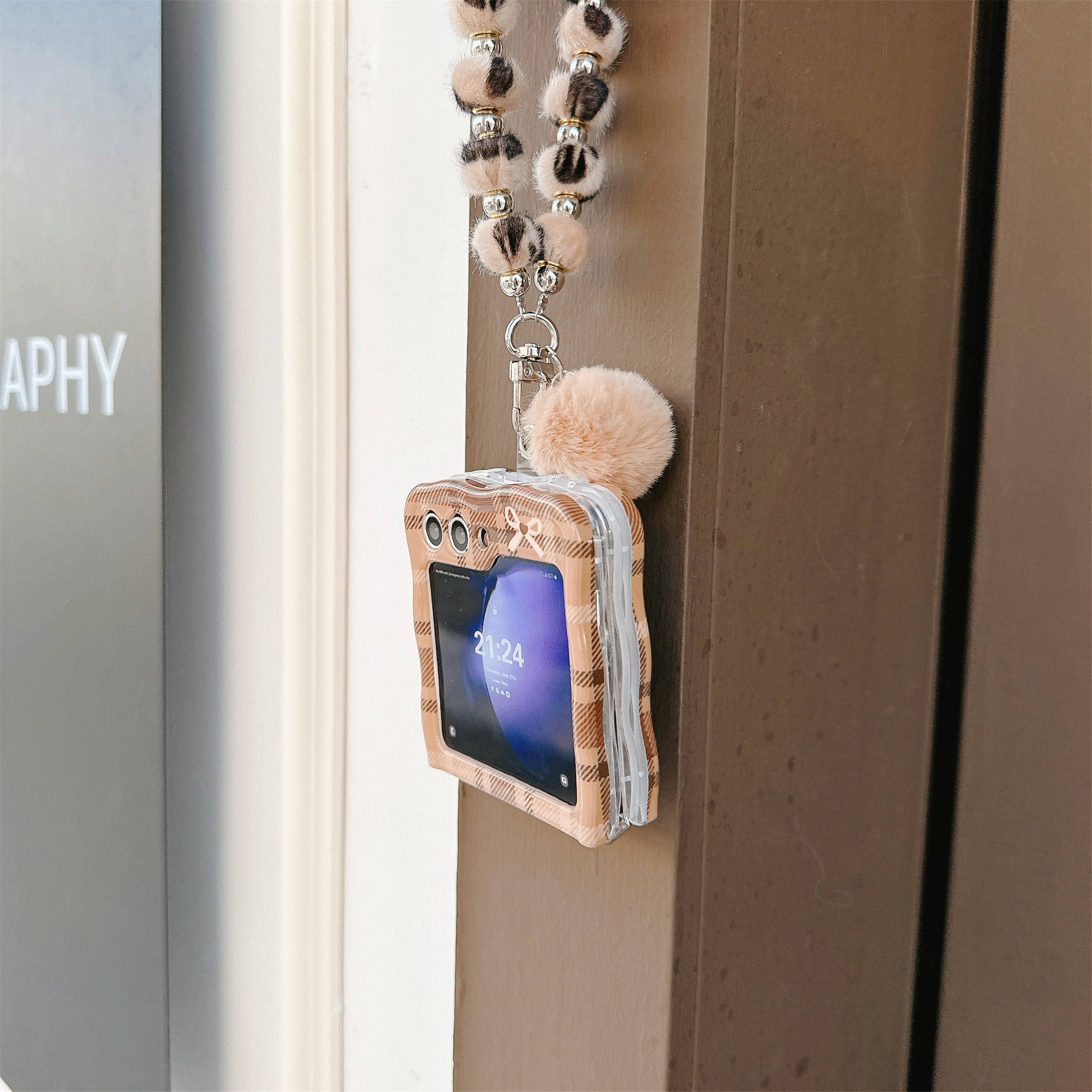 For Samsung Galaxy Z Flip5 5G Case IMD Plaid Bowknot Pattern TPU Cover with Plush Hand Strap