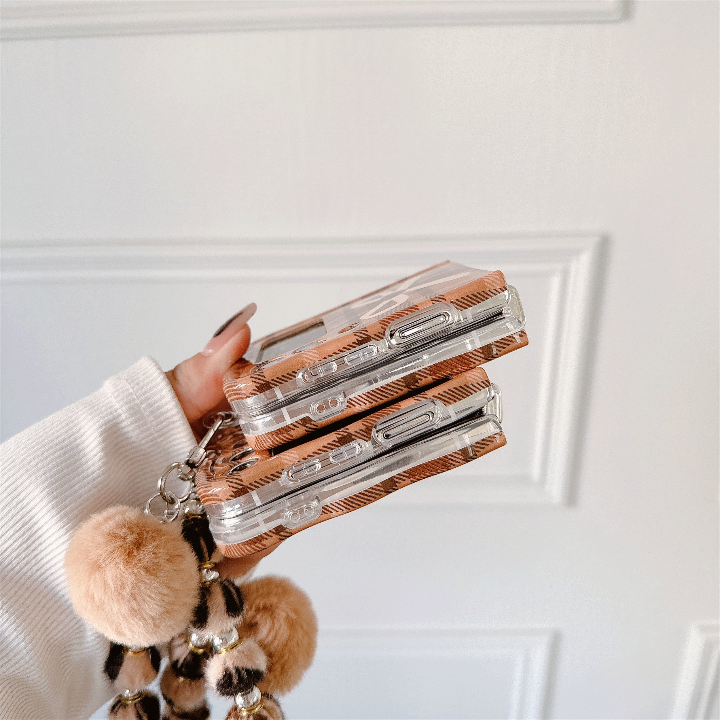 For Samsung Galaxy Z Flip5 5G Case IMD Plaid Bowknot Pattern TPU Cover with Plush Hand Strap