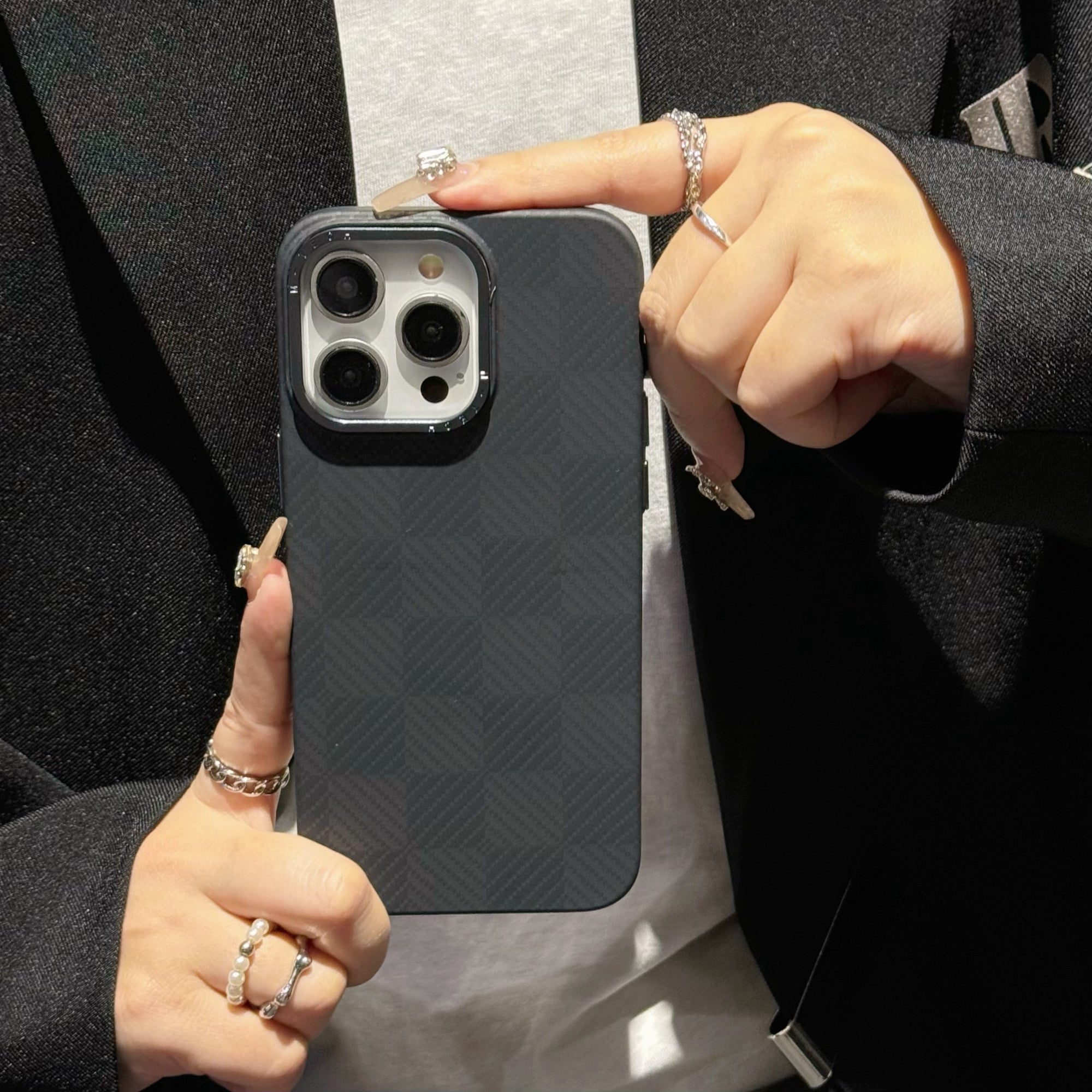 Slim Phone Cover for iPhone 14 Pro Case Grid Pattern Hard PC Phone Shell