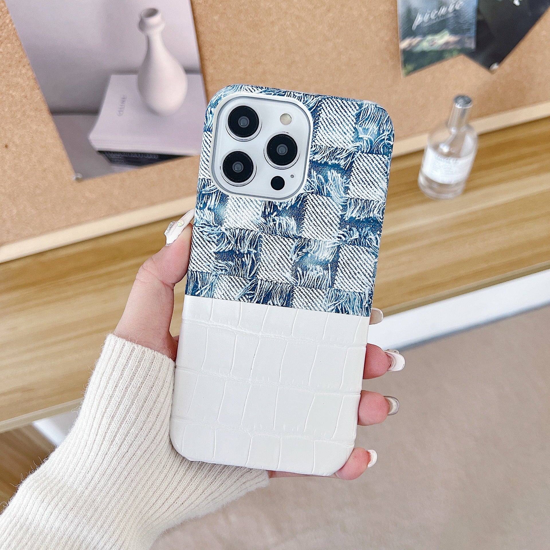 For iPhone 13 Pro Max Phone Case Crocodile Texture Splicing Retro PU Leather+PC Phone Cover