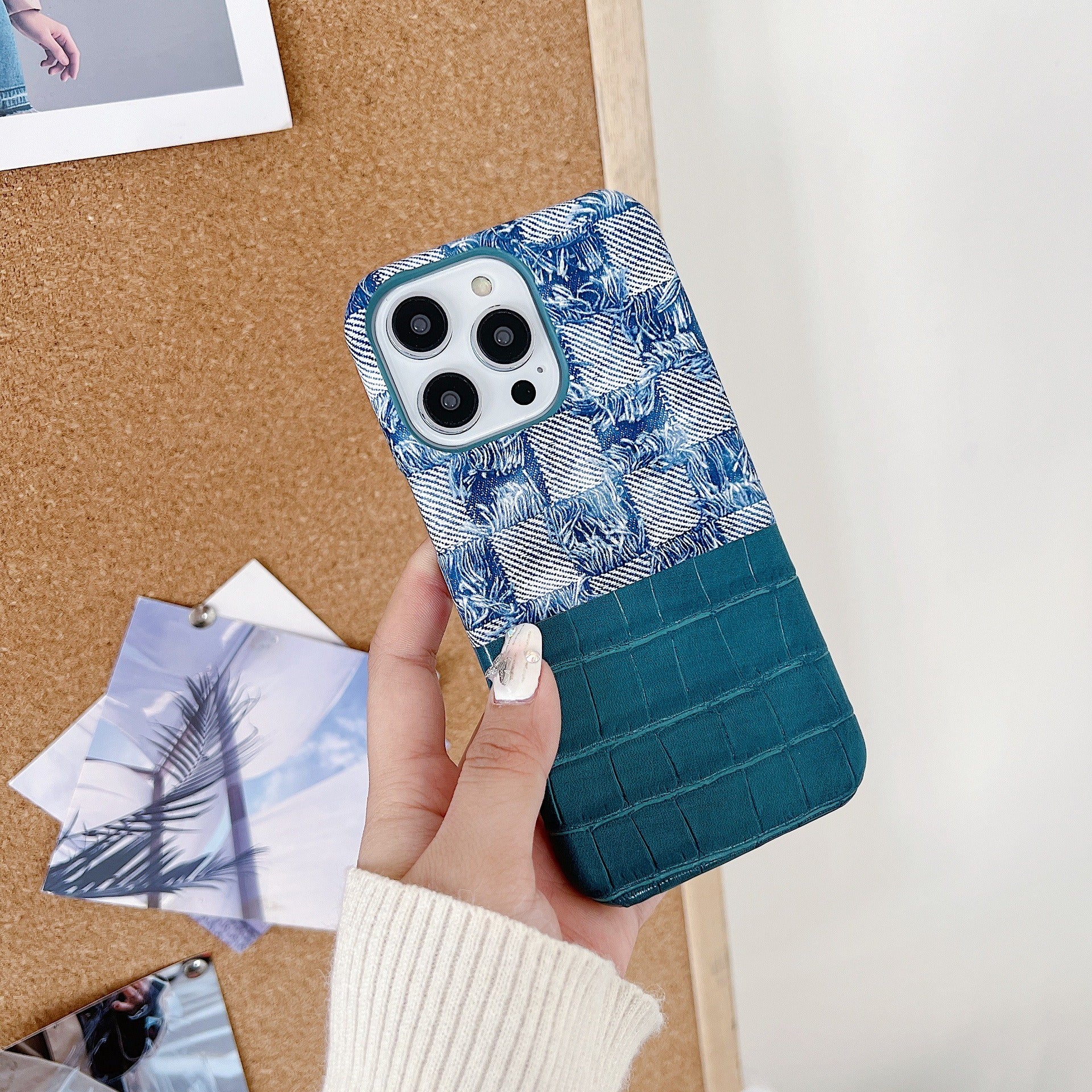 For iPhone 13 Pro Max Phone Case Crocodile Texture Splicing Retro PU Leather+PC Phone Cover