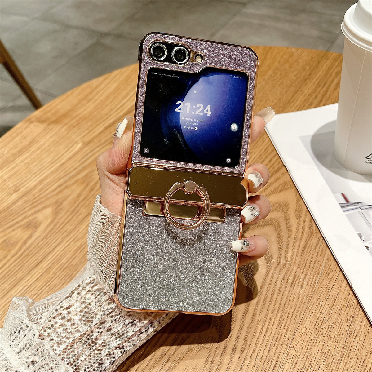 For Samsung Galaxy Z Flip5 5G / Z Flip6 5G Glitter Design Hard PC Phone Cover with Ring Kickstand