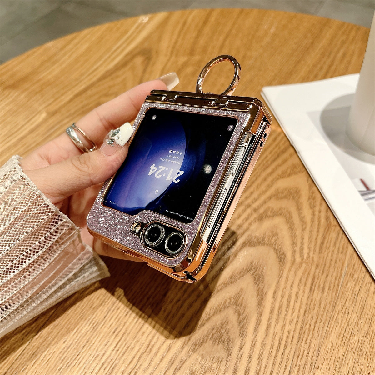 For Samsung Galaxy Z Flip5 5G / Z Flip6 5G Glitter Design Hard PC Phone Cover with Ring Kickstand