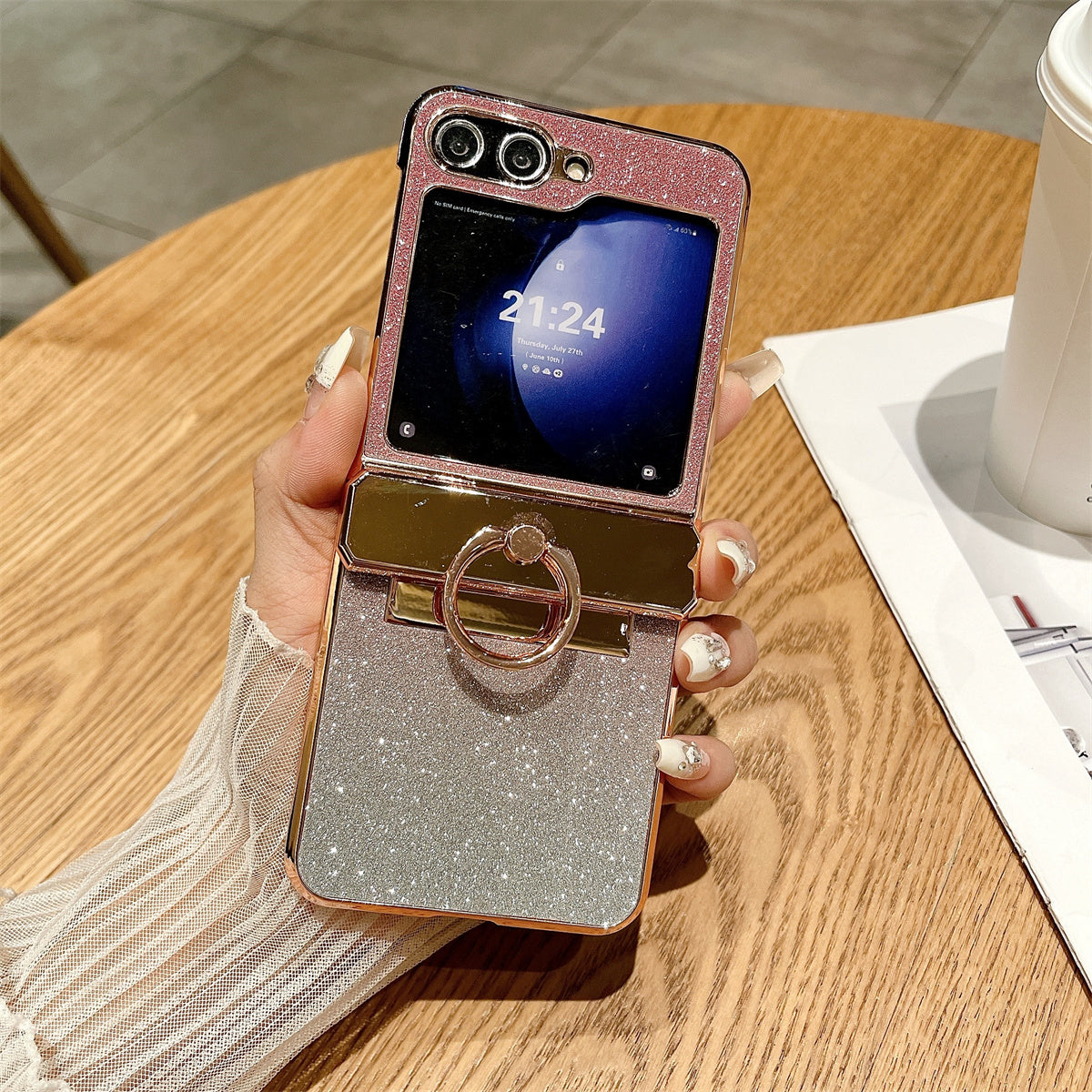 For Samsung Galaxy Z Flip5 5G / Z Flip6 5G Glitter Design Hard PC Phone Cover with Ring Kickstand