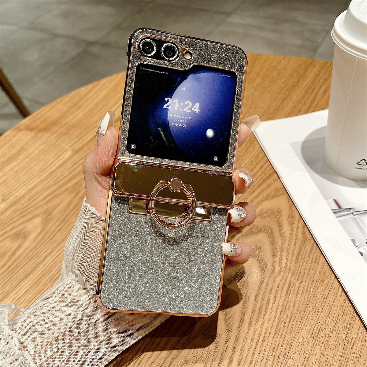 For Samsung Galaxy Z Flip5 5G / Z Flip6 5G Glitter Design Hard PC Phone Cover with Ring Kickstand