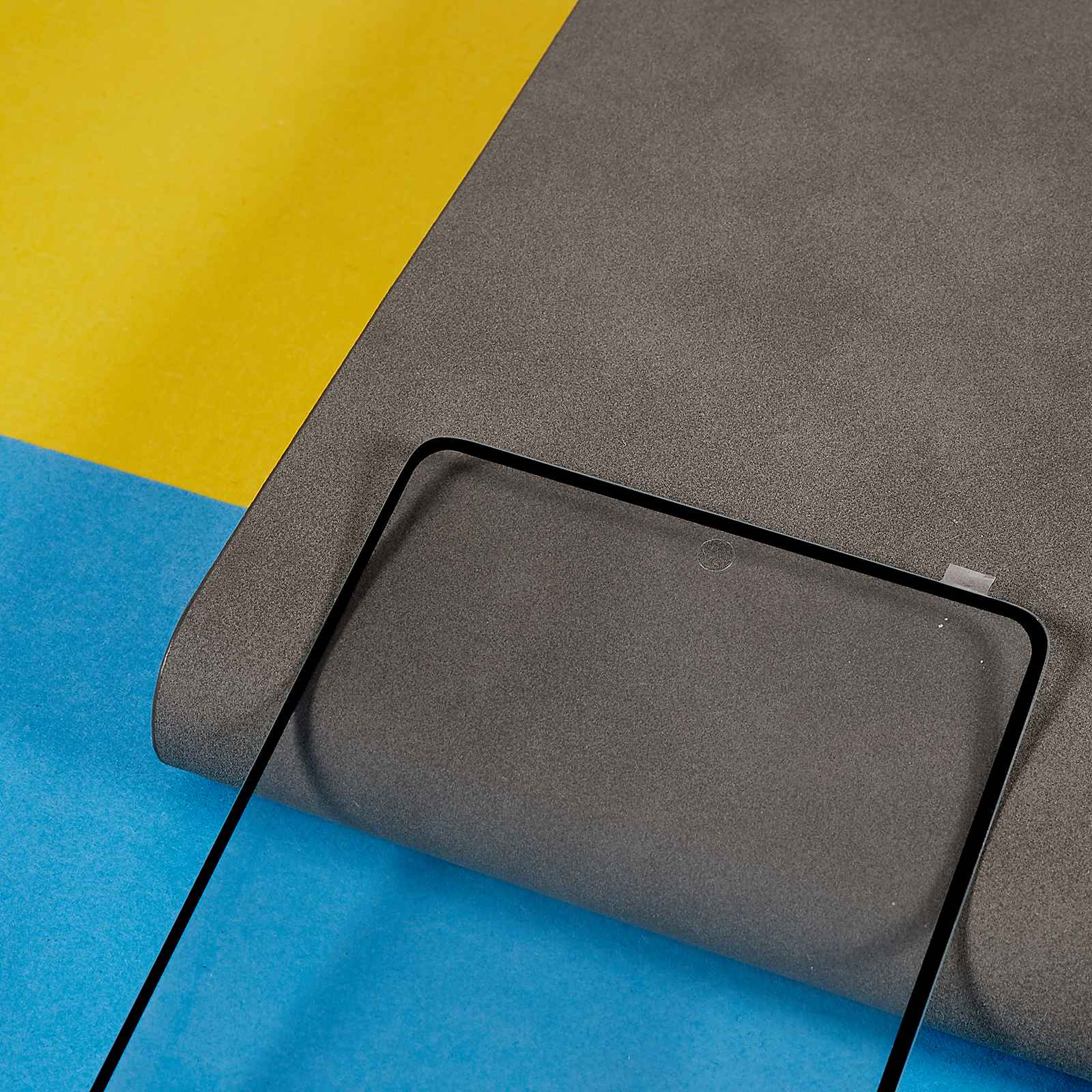 For Realme 12 Pro 5G / 12 Pro+ 5G Screen Protector Curved Edge Tempered Glass Phone Screen Saver Side Glue