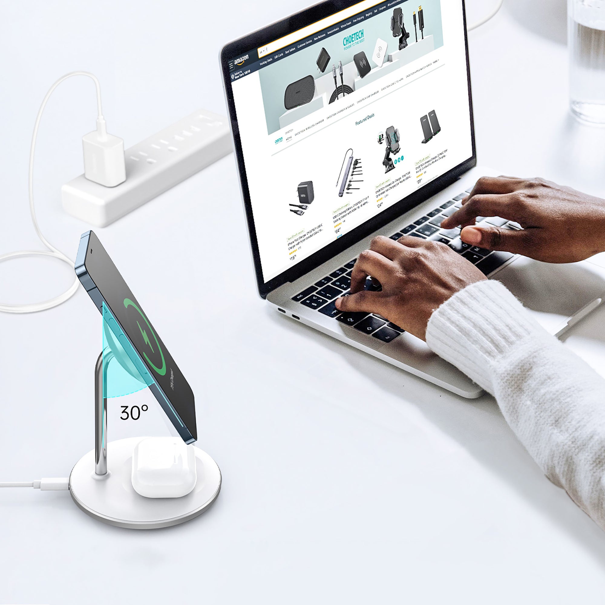WIWU Wi-W019 Magnetic Wireless Charger for iPhone 12-15 Series 2-in-1 Phone Earphone Charging Stand