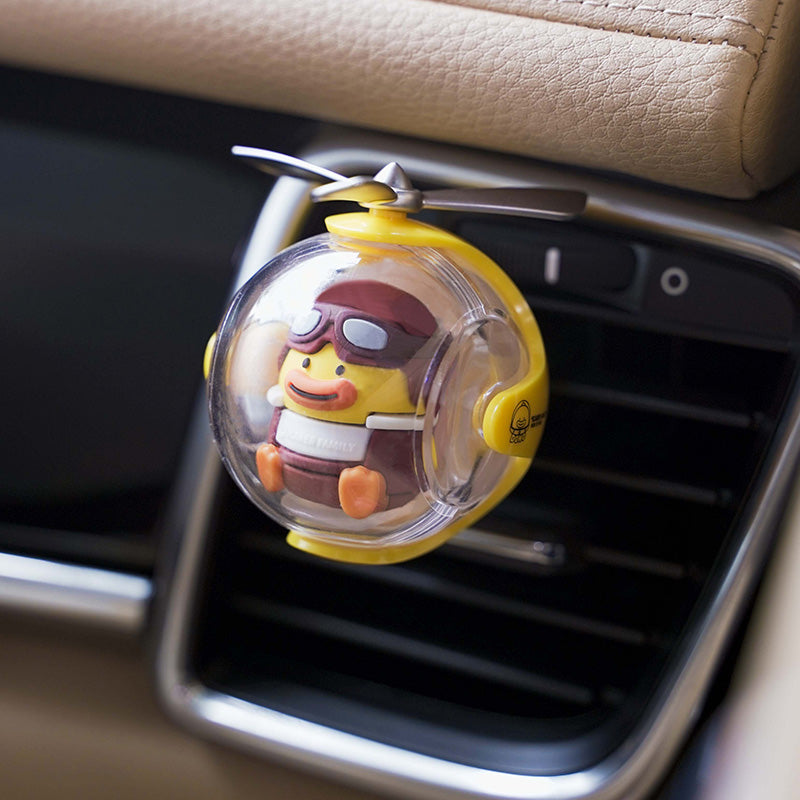 ICARER FAMILY Car Aromatherapy Diffuser Cartoon Animal Spaceship Air Outlet Decoration