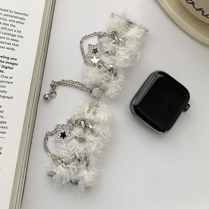For Apple Watch Ultra 2 Ultra 49mm / Series 9 8 7 45mm / SE (2023) SE (2022) SE 6 5 4 44mm / 3 2 1 42mm Plush Soft Wrist Strap - White / Star