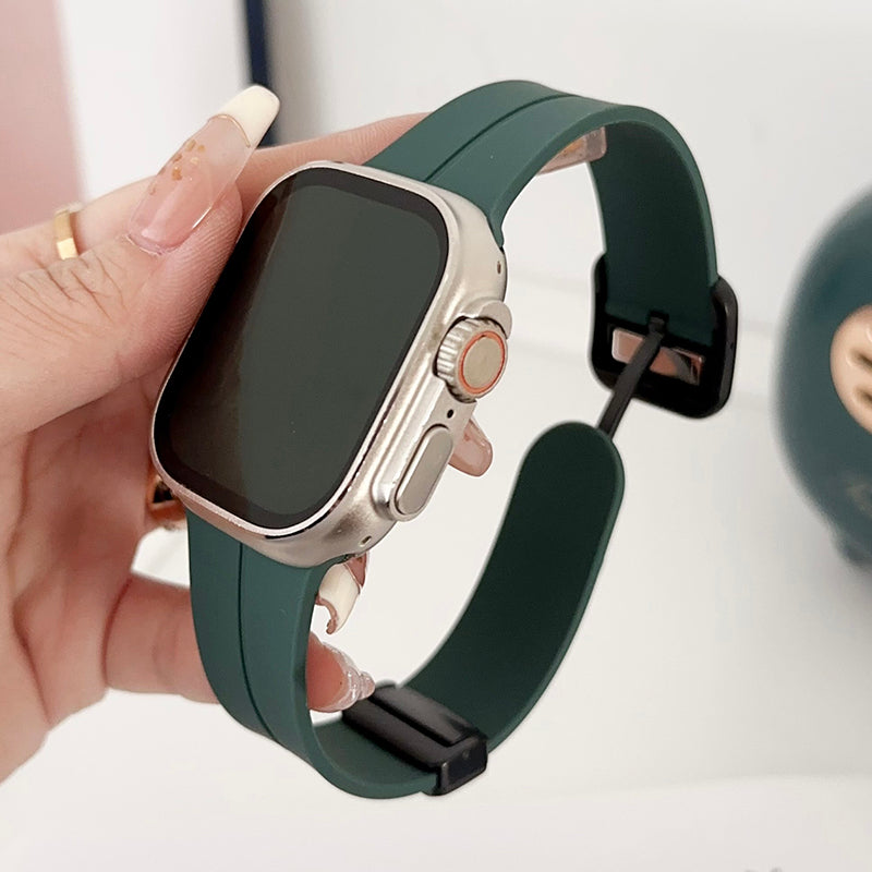 For Apple Watch Ultra 2 Ultra 49mm / 9 / 8 / 7 45mm / 6 / 5 / 4 / SE / SE (2020) / SE (2023) 44mm / 3 / 2 / 1 42mm Silicone Watch Band - Gem Green