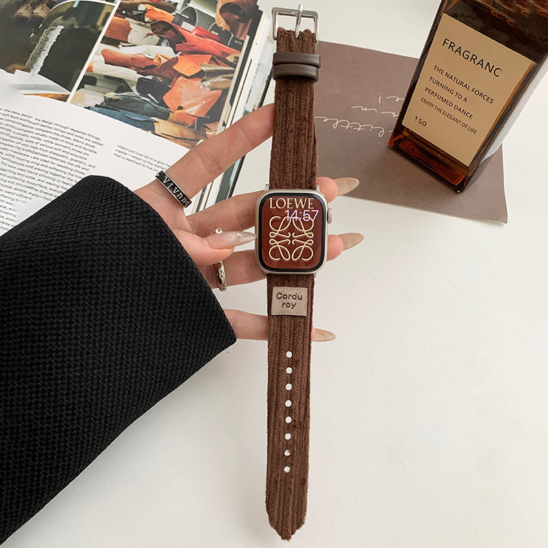 For Apple Watch Ultra 2 Ultra 49mm / Series 9 8 7 45mm / SE (2023) SE (2022) SE 6 5 4 44mm / 3 2 1 42mm Corduroy Watch Band - Watermelon Red