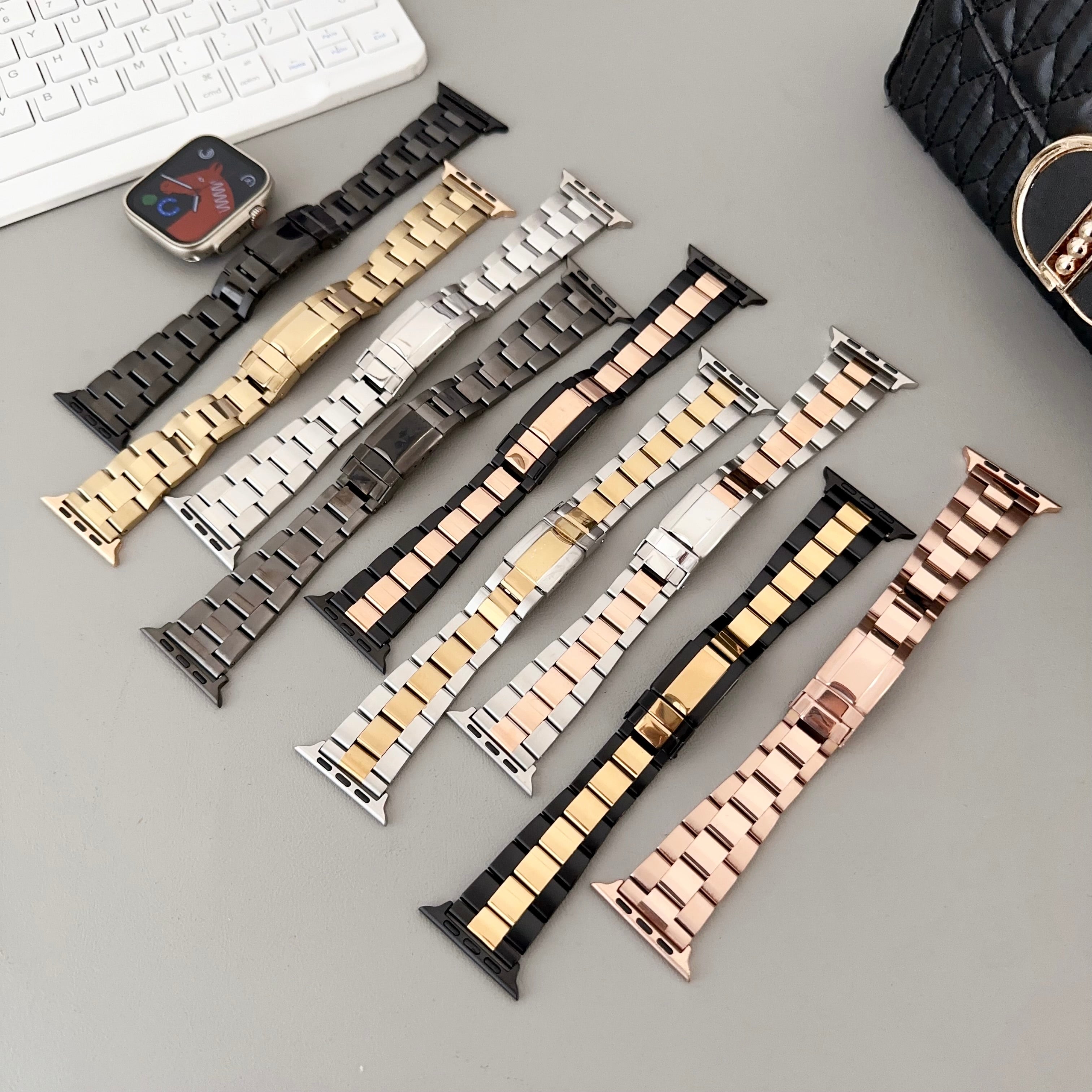 For Apple Watch Ultra 2 Ultra 49mm / Series 9 8 7 45mm / SE (2023) SE (2022) SE 6 5 4 44mm / 3 2 1 42mm Watch Strap 3-Bead - Silver