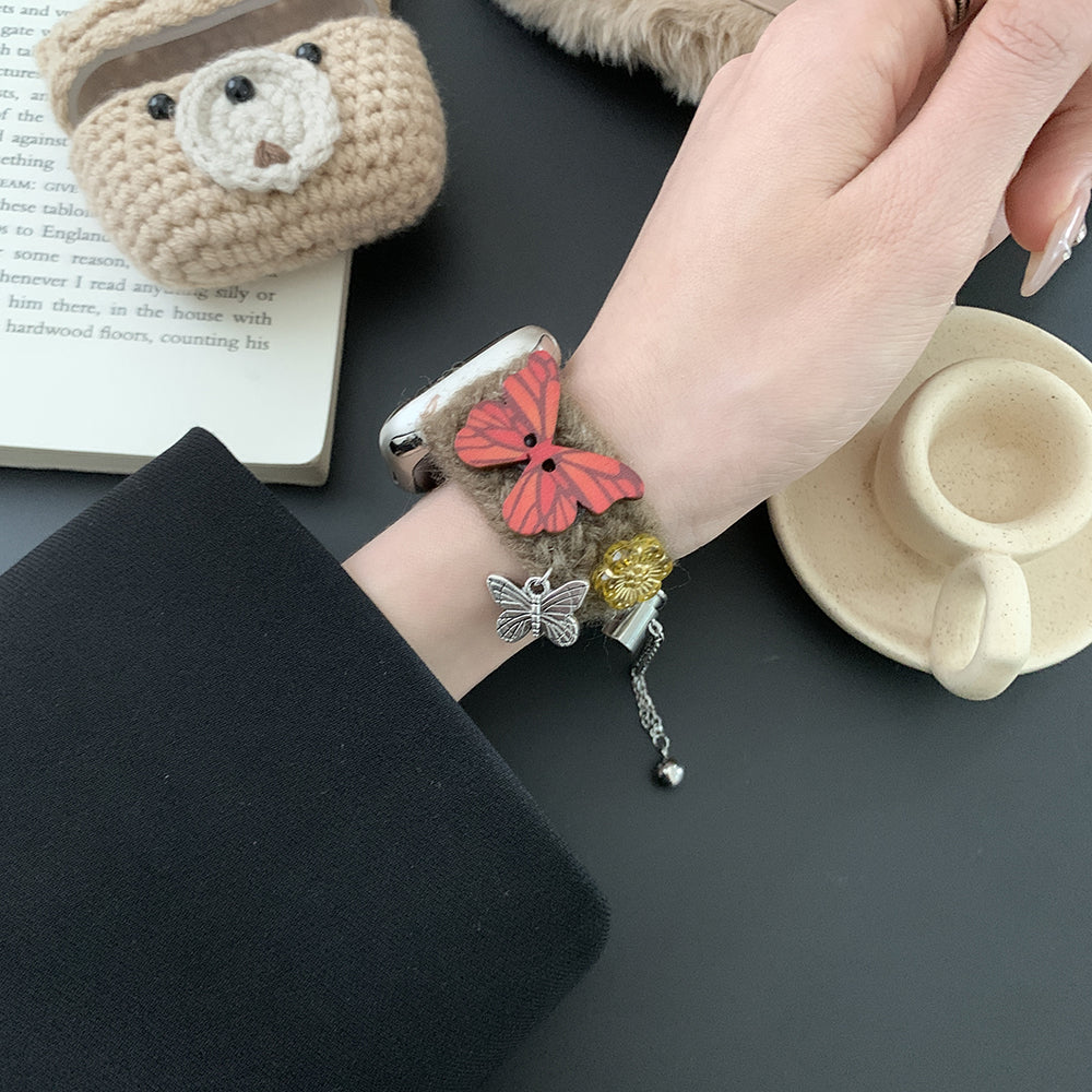 For Apple Watch Ultra 2 Ultra 49mm / Series 9 8 7 45mm / 6 5 4 SE (2022) SE (2023) SE 44mm / 3 2 1 42mm Plush Watch Band - Button+Butterfly