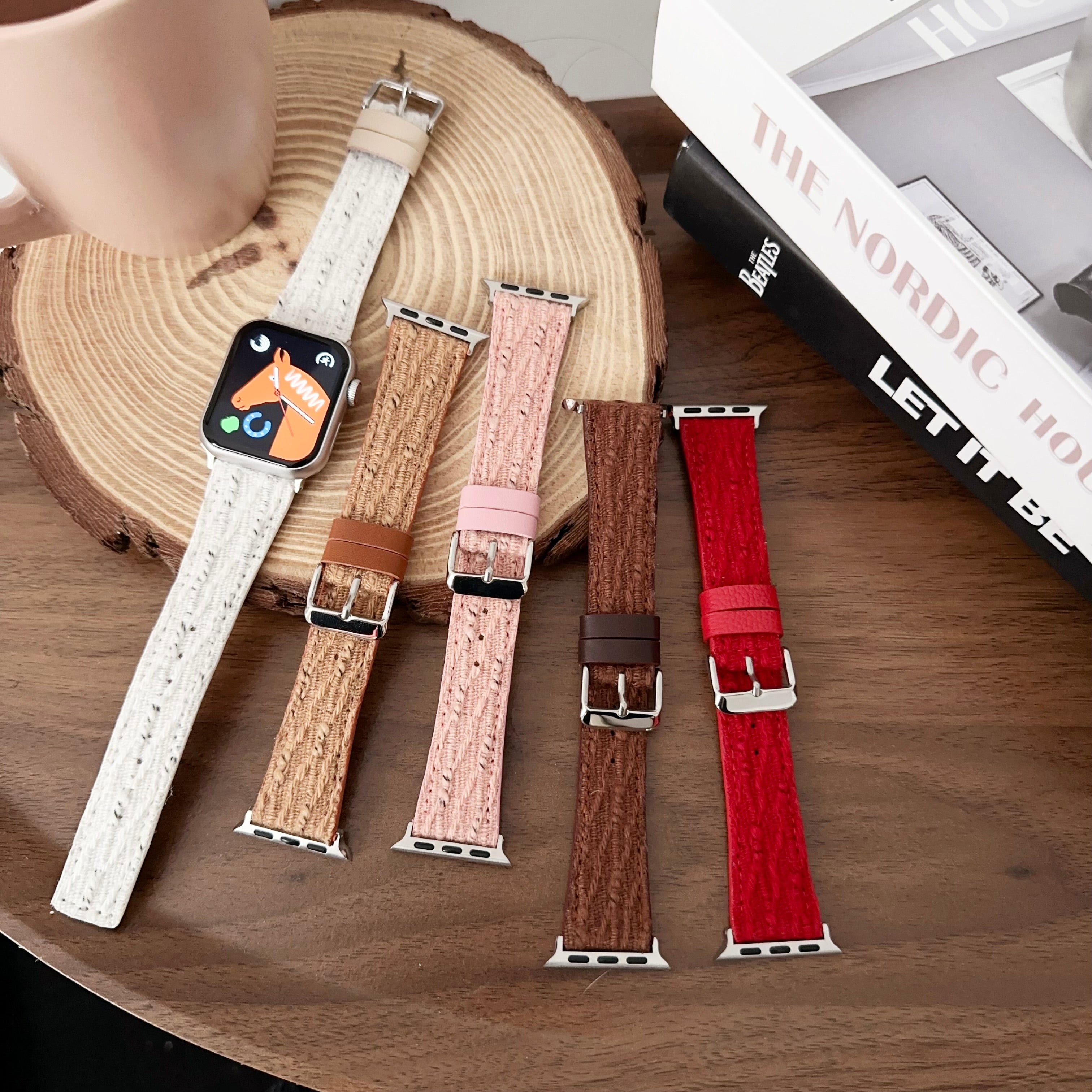 For Apple Watch Ultra 2 Ultra 49mm / Series 9 8 7 45mm / 6 5 4 SE (2023) SE (2022) SE 44mm / 3 2 1 42mm Watchband Woolen Strap Replacement - Brown