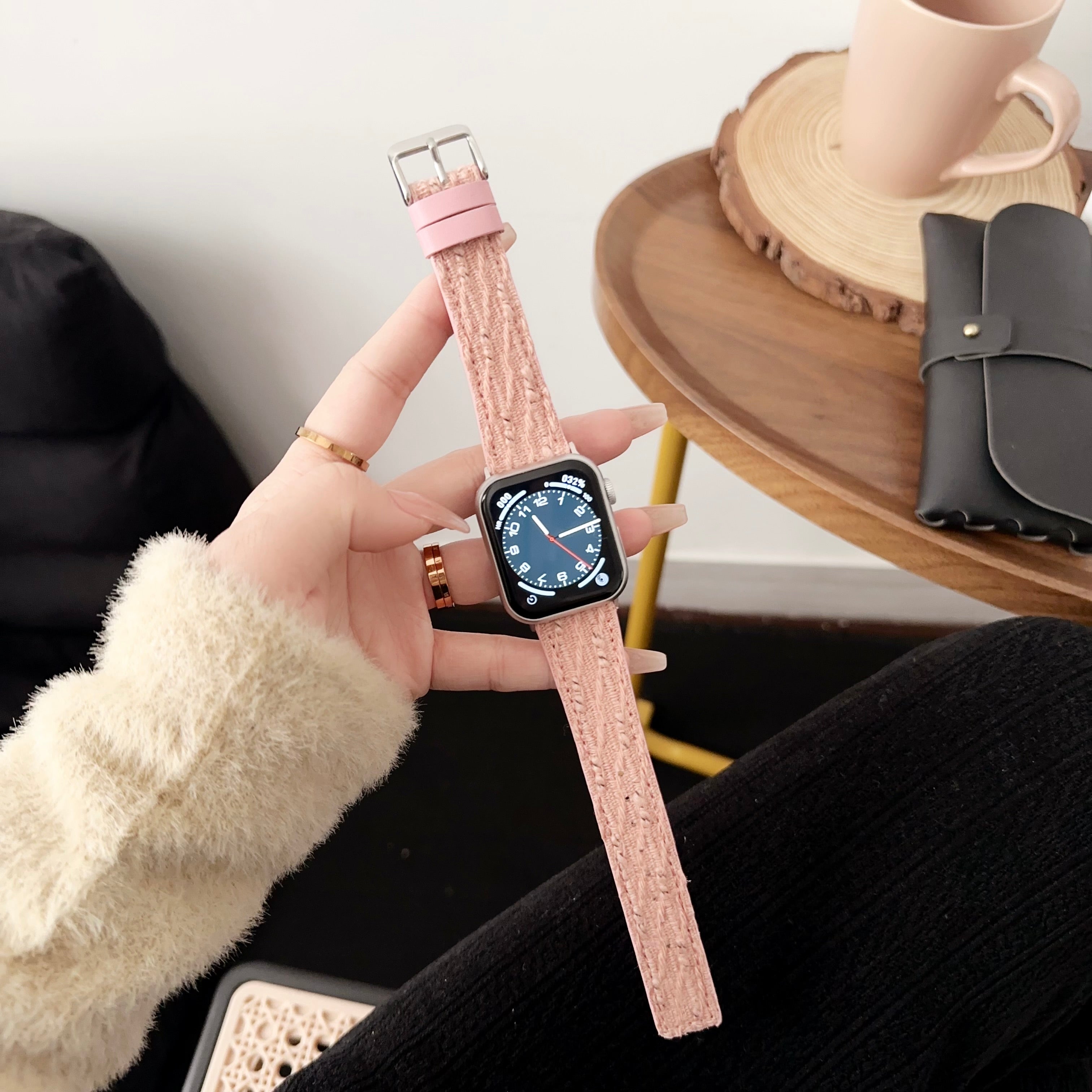 For Apple Watch Ultra 2 Ultra 49mm / Series 9 8 7 45mm / 6 5 4 SE (2023) SE (2022) SE 44mm / 3 2 1 42mm Watchband Woolen Strap Replacement - Brown