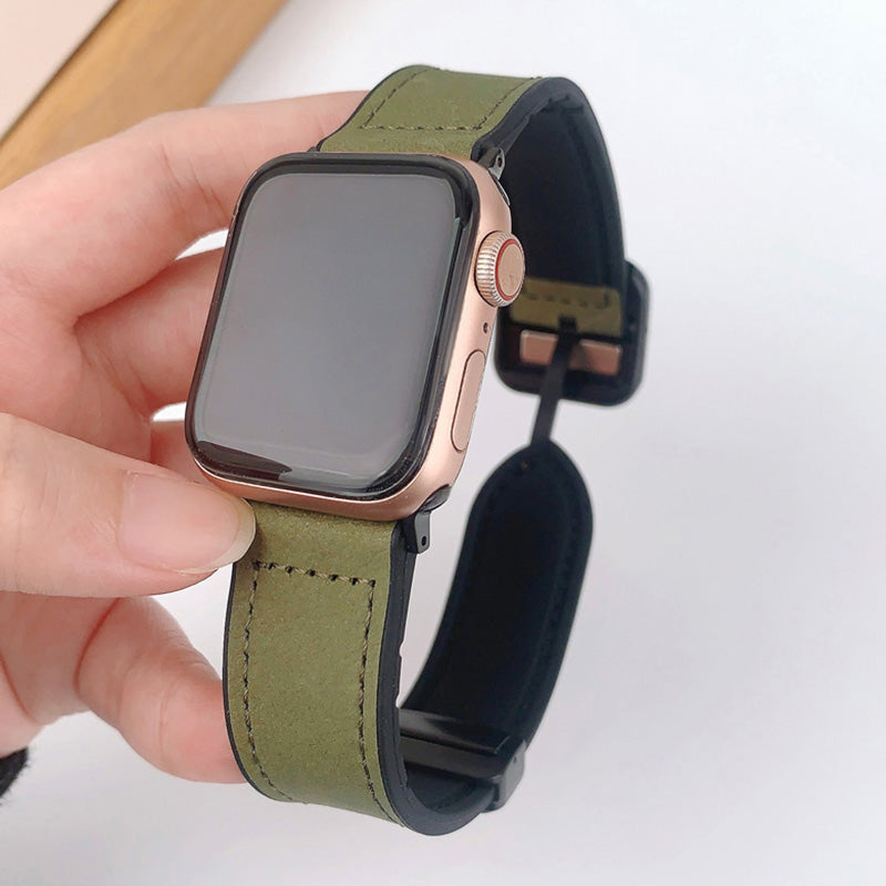 For Apple Watch Ultra 2 Ultra 49mm  /  Series 9 8 7 45mm  /  6 5 4 SE (2022) SE (2023) SE 44mm  /  3 2 1 42mm  PU Leather Coated Silicone Band - Taupe