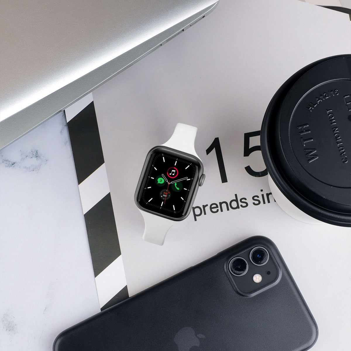 For Apple Watch Series 1 / 2 / 3 38mm / Watch Series4 / 5 / 6 / SE / SE (2022) / SE (2023) Silicone Band Strap, Size: XS - White