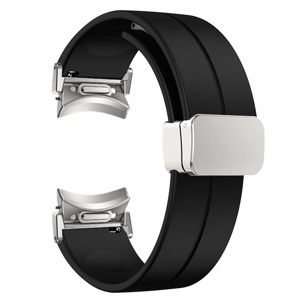 For Samsung Galaxy Watch4  /  Watch 5  /  Watch6 Wrist Strap Soft Silicone Watch Band with Magnetic Buckle - Black