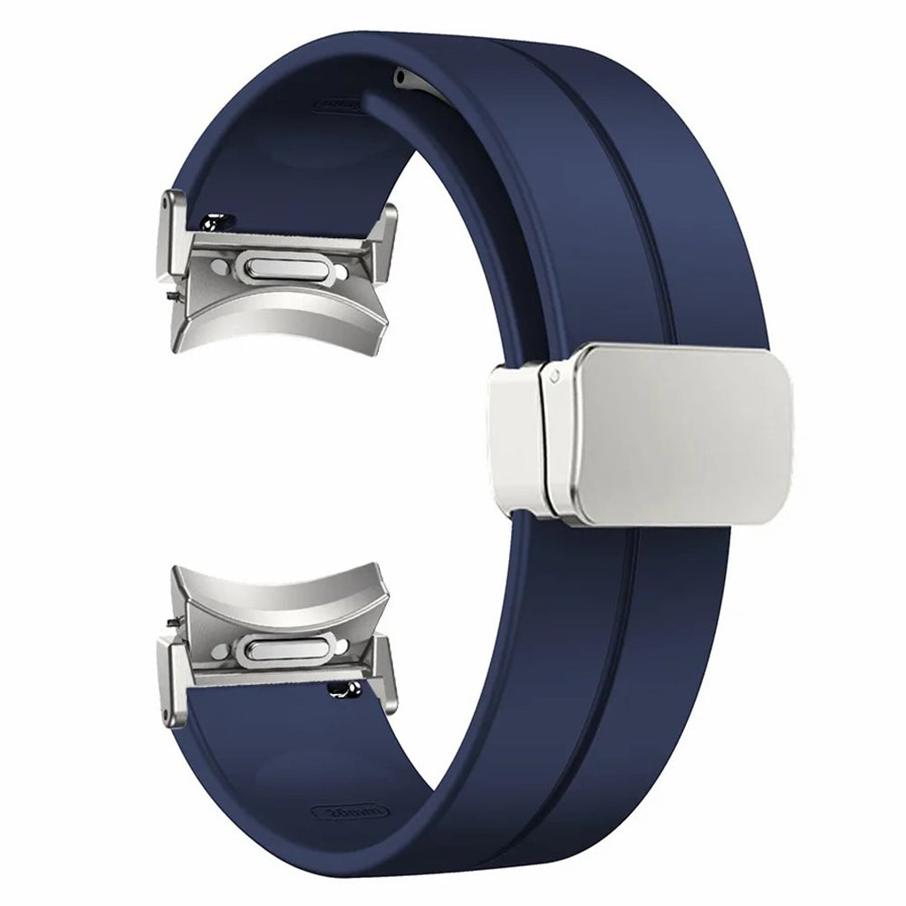 For Samsung Galaxy Watch4  /  Watch 5  /  Watch6 Wrist Strap Soft Silicone Watch Band with Magnetic Buckle - Black