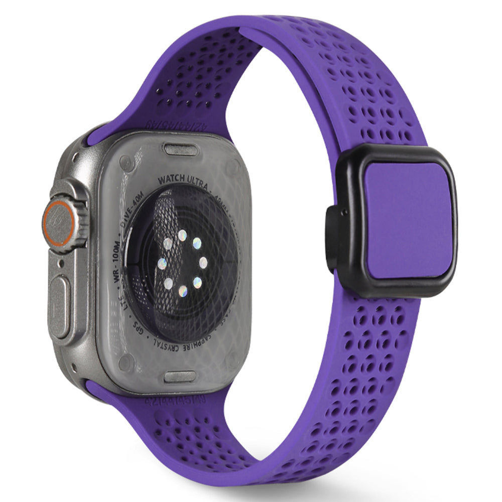 For Apple Watch Series 9 8 7 41mm / 6 5 4 SE (2023) SE (2022) SE 40mm / 3 2 1 38mm Magnetic Silicone Band - Blackish Green