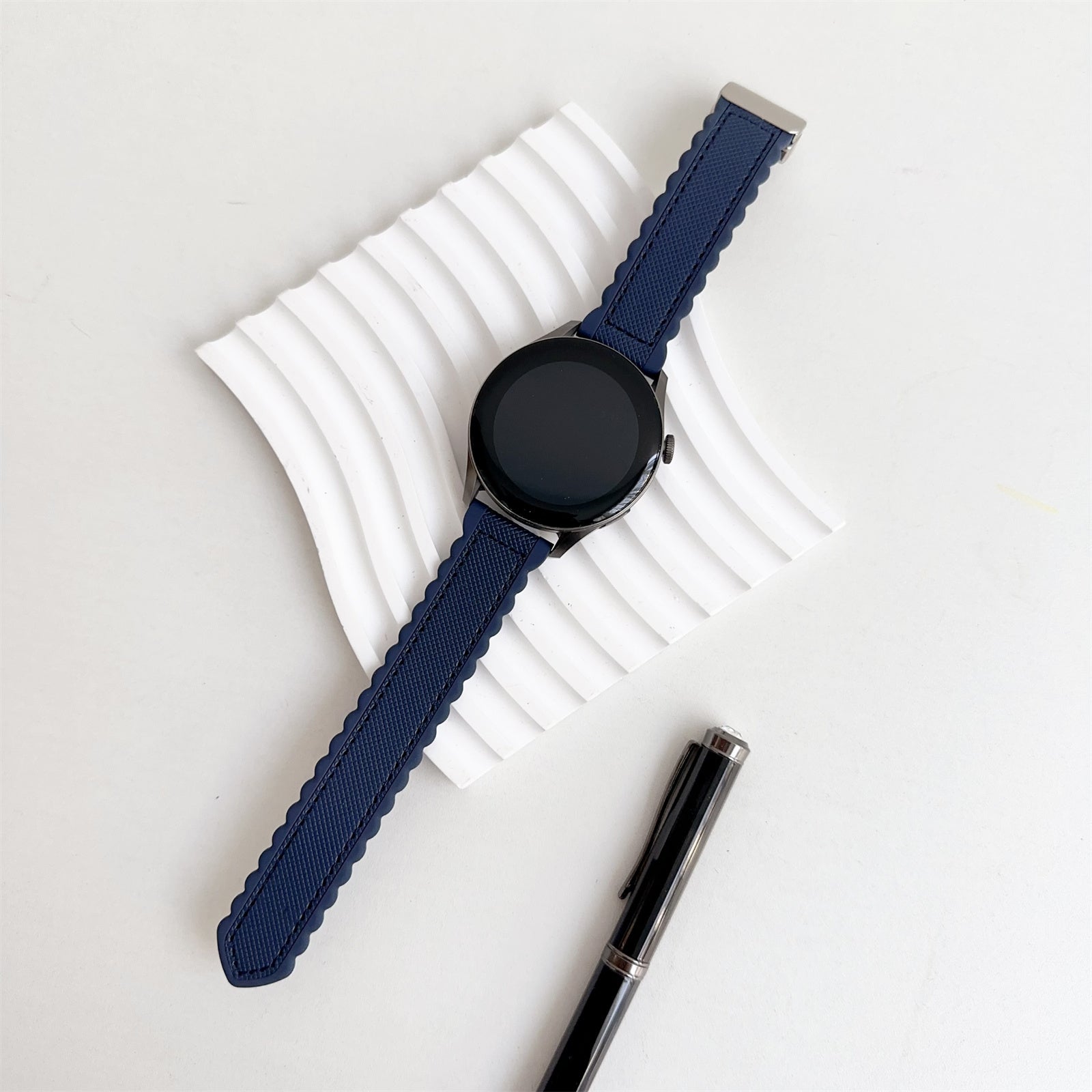 For Samsung Galaxy Watch6 Classic 47mm / 43mm Watch Strap 20mm Leather+Silicone Magnetic Watch Band - Black