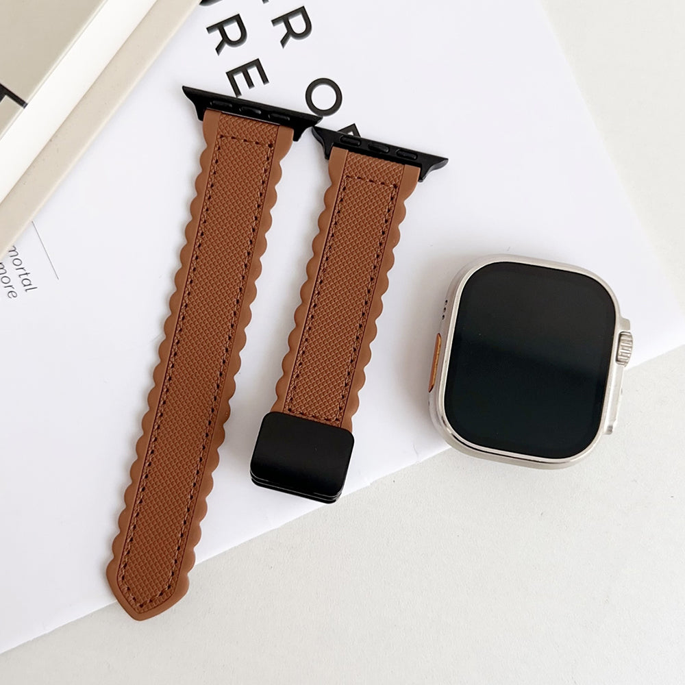 For Apple Watch Series 9 8 7 41mm / 6 5 4 SE (2022) SE (2023) SE 40mm / 3 2 1 38mm Magnetic Watchband Leather+Silicone Strap - Green