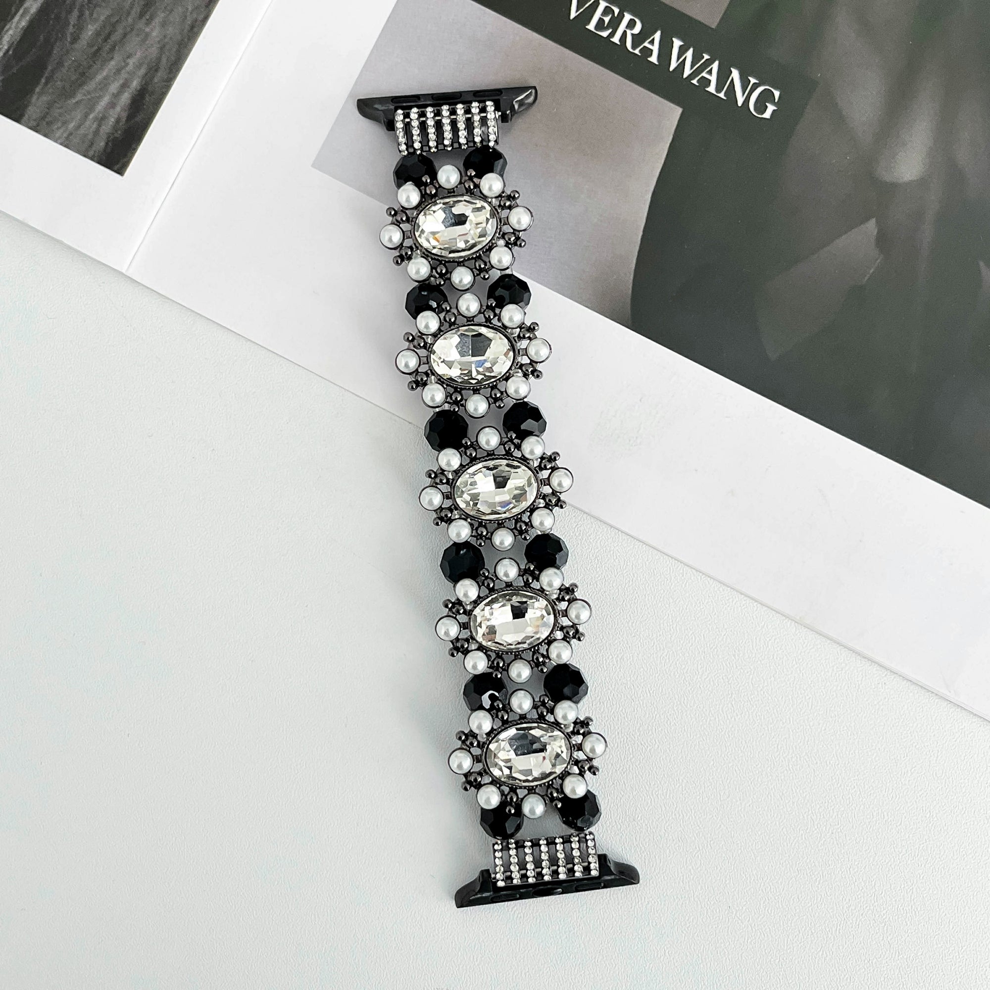 For Apple Watch Ultra 2 Ultra 49mm / 9 8 7 45mm / 6 5 4 SE (2023) SE (2022) SE 44mm / 3 2 1 42mm Pearl Bracelet Watch Band - Rose Gold - Black
